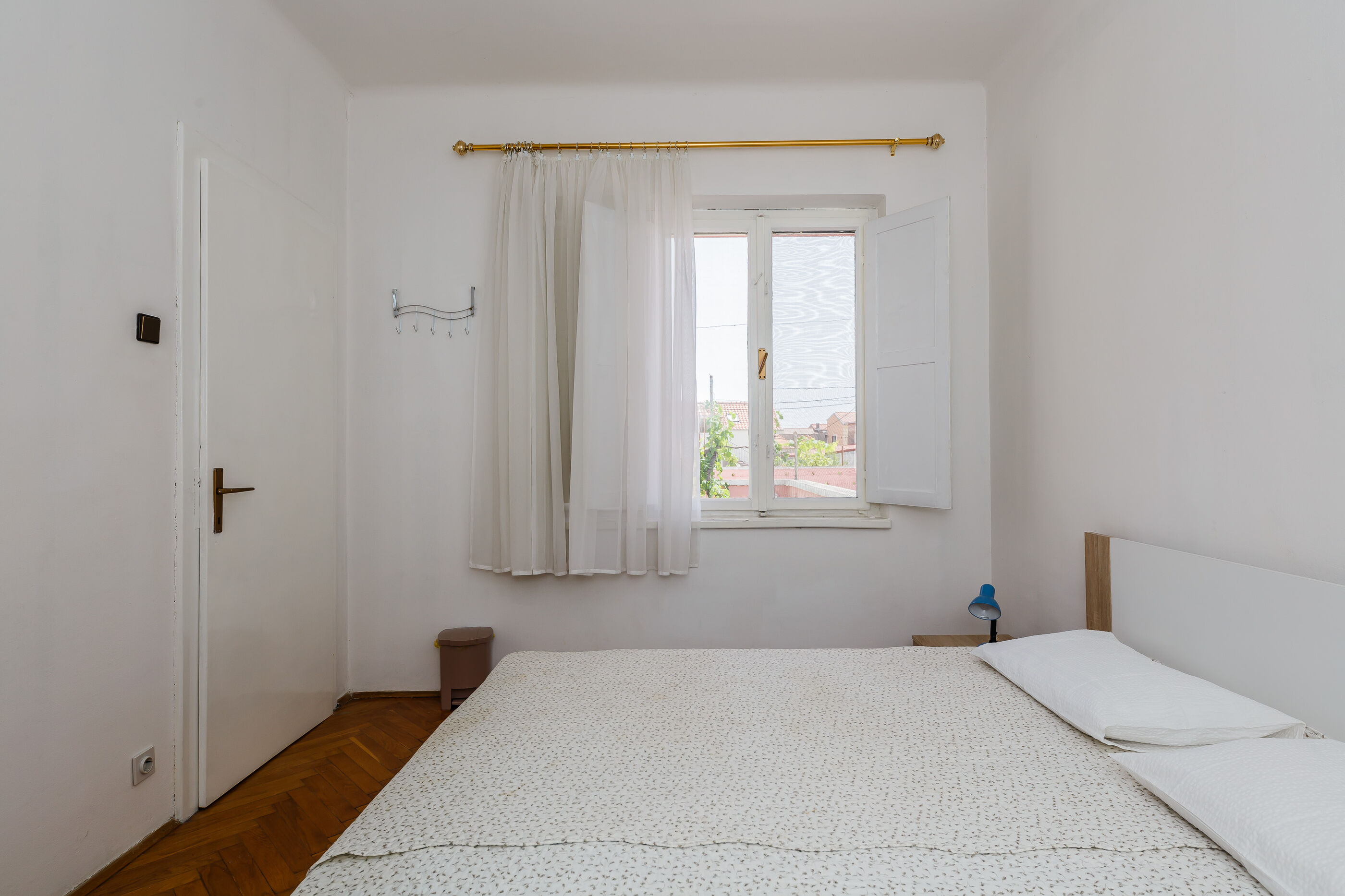 Apartments Jelen 17281-A1