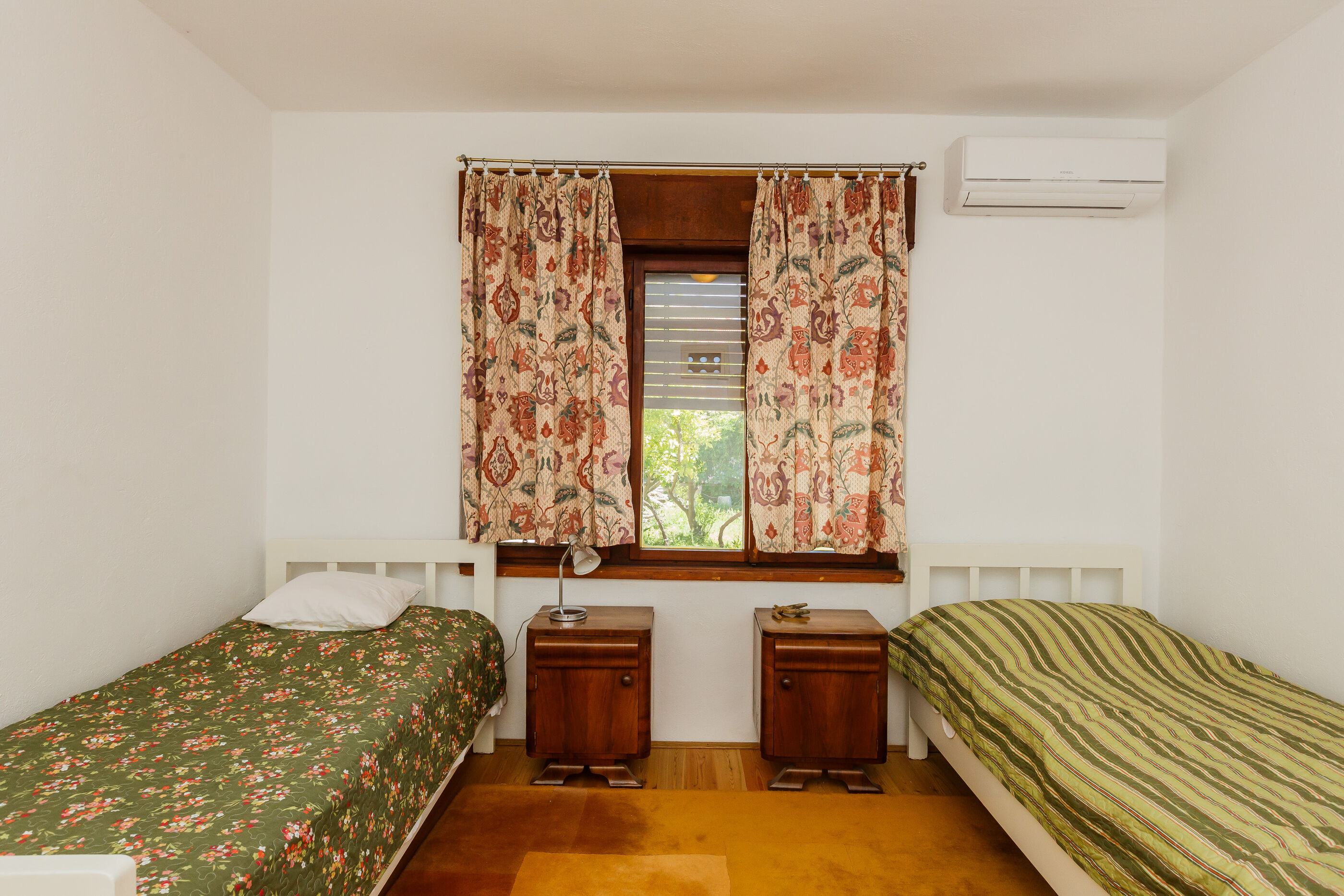 Apartments Jelen 17281-A2