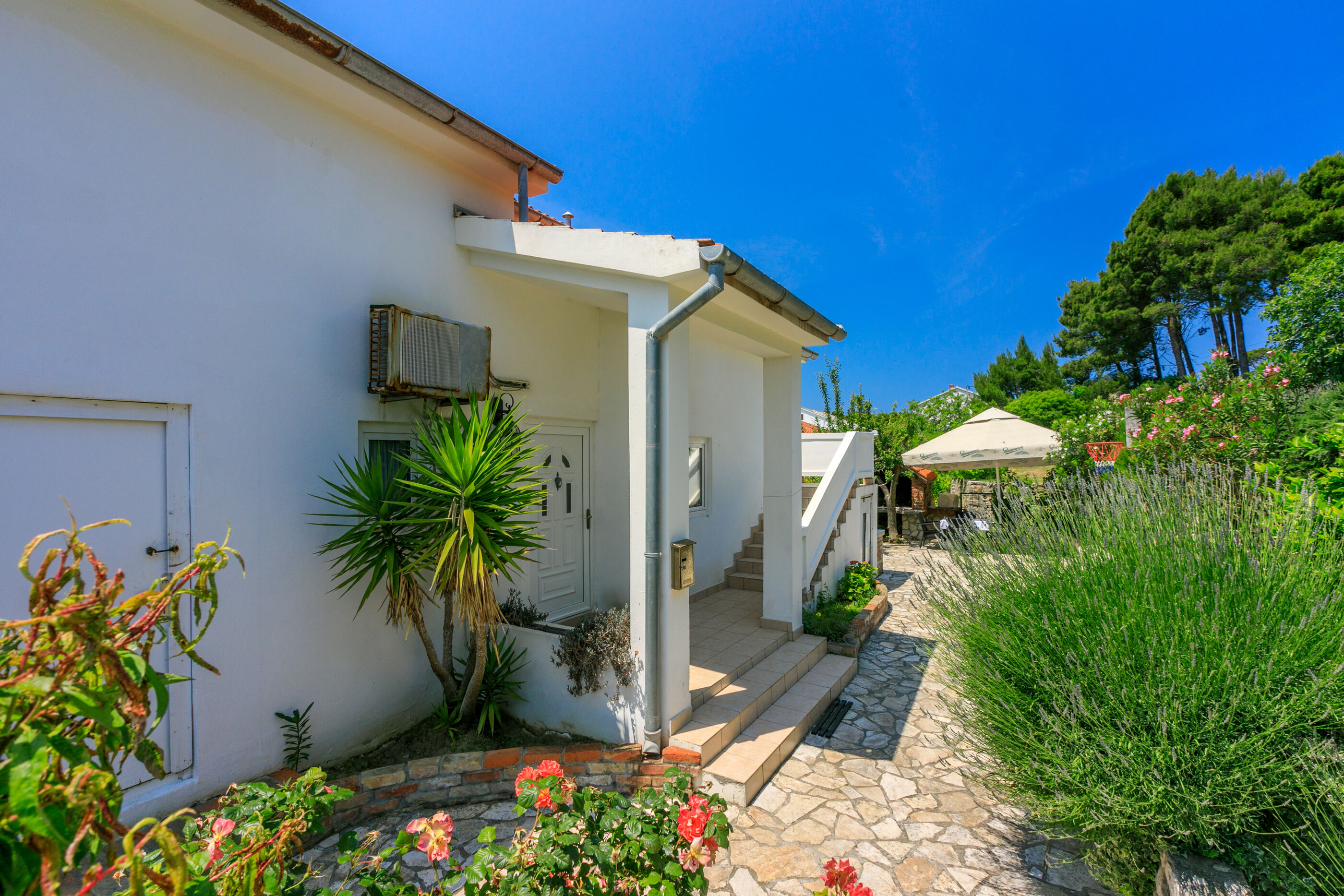 Apartment Iva 63451-A1