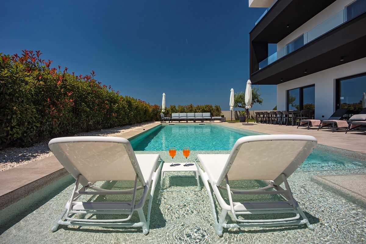 Villa Aquarius 74198-K1