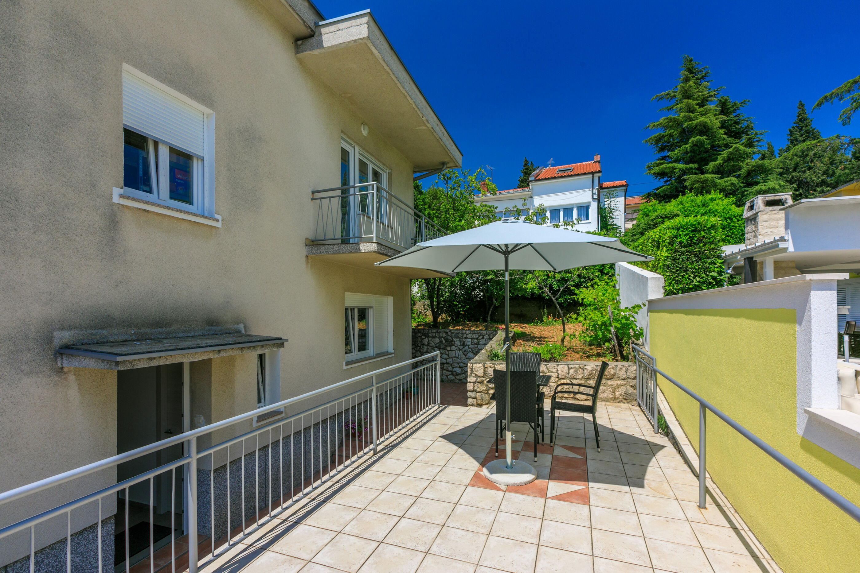 Apartment Mariposa 62759-A2