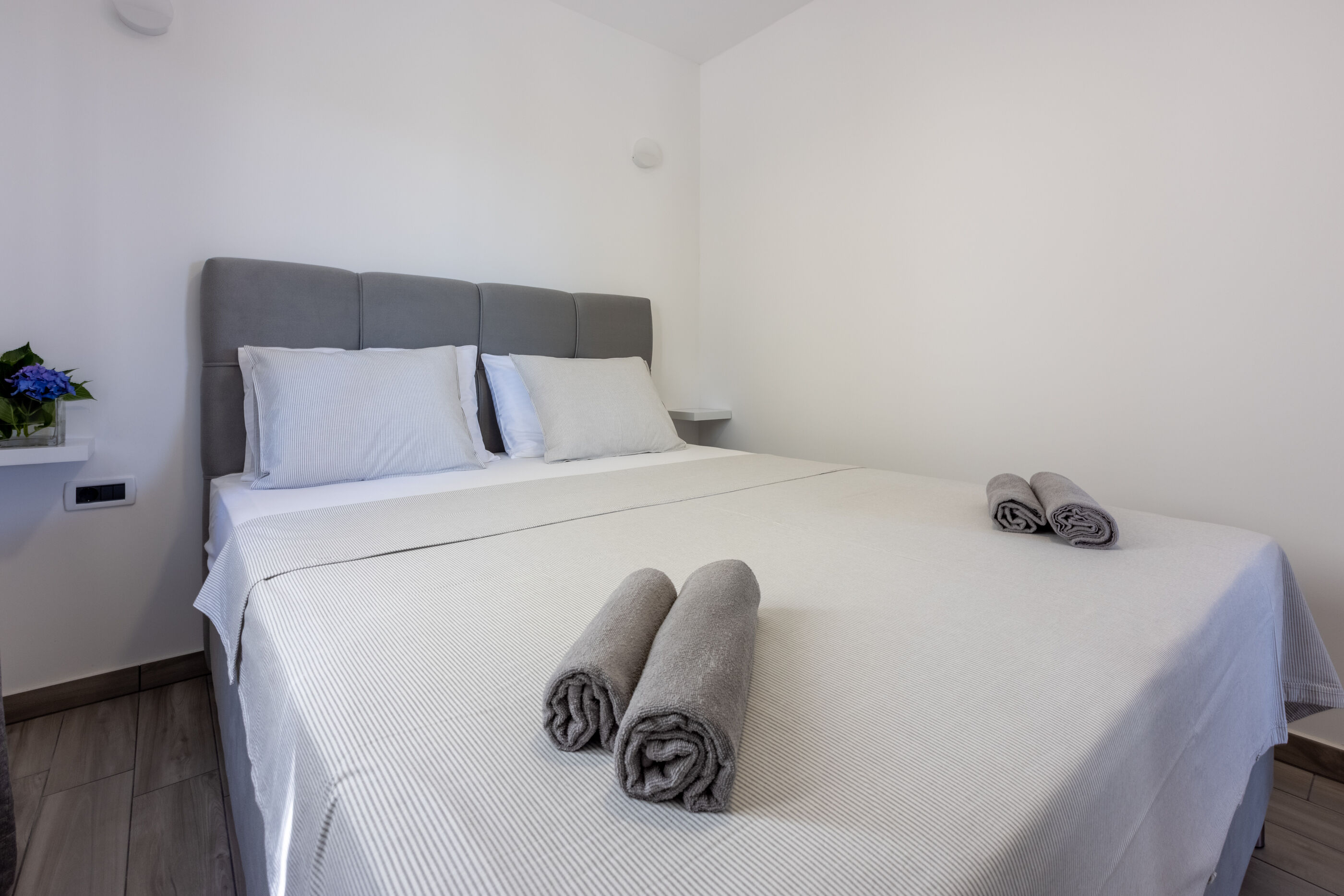 Apartments Rose 27561-A2