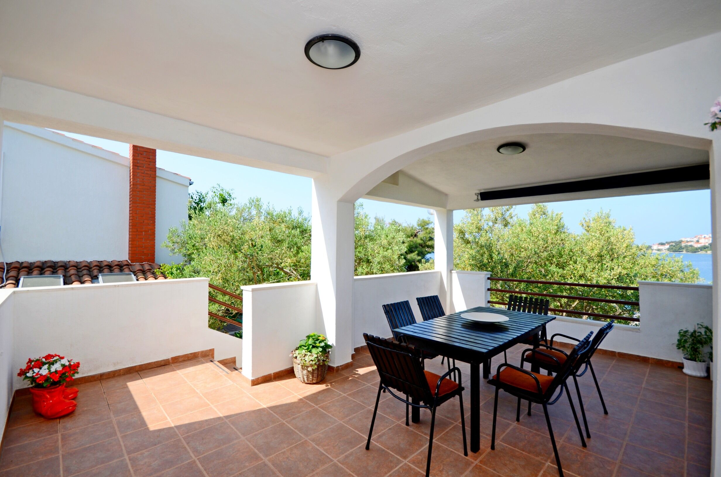 Apartments Jadranka 28281-A1