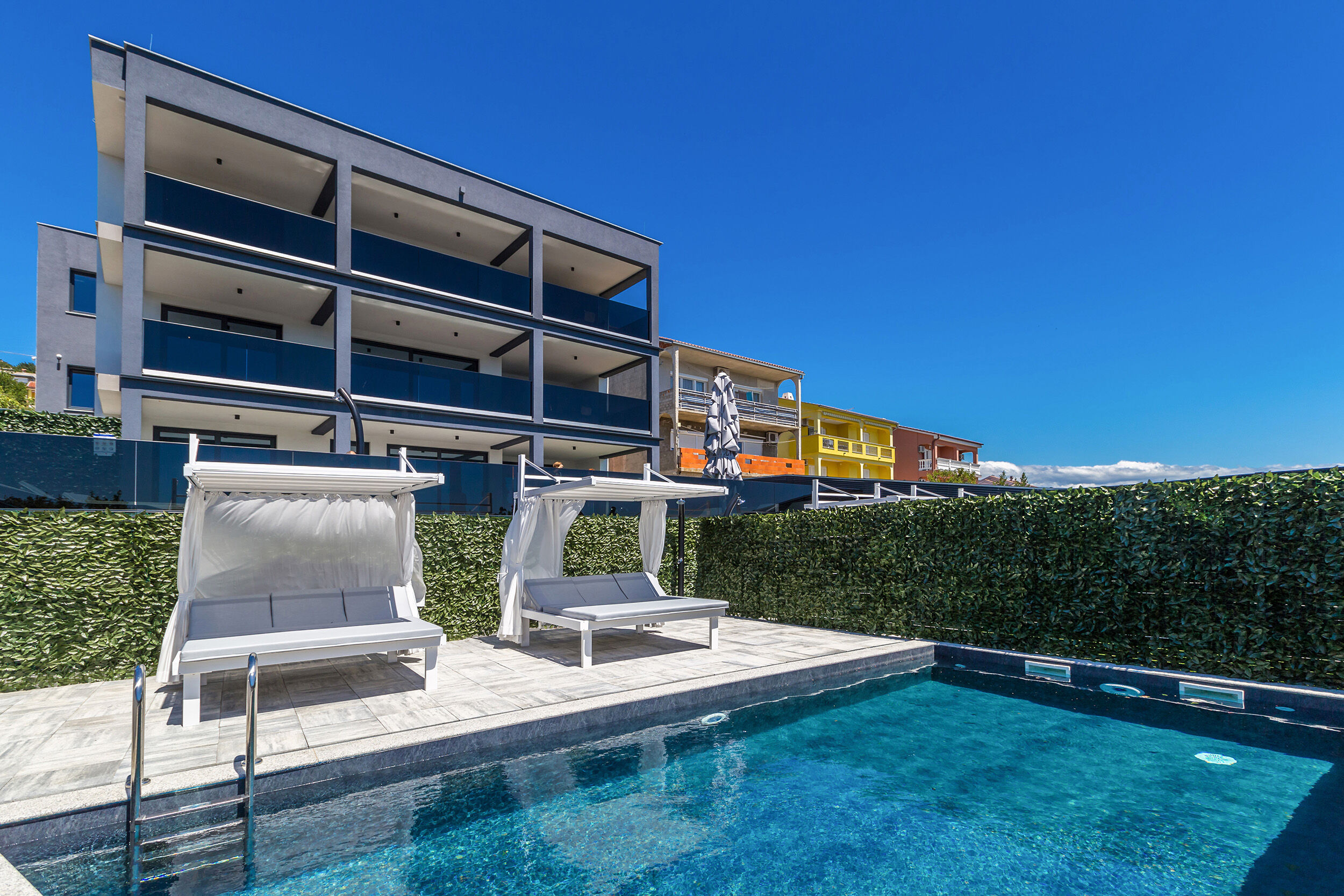 Villa THREE UNITS 27571-A2