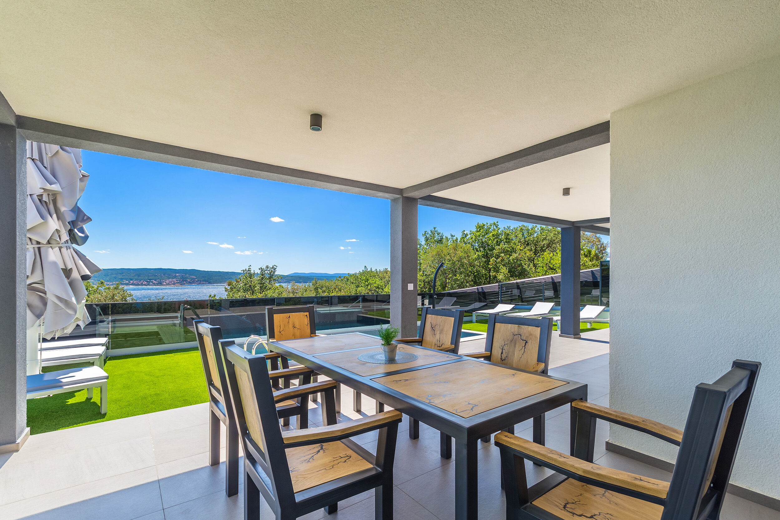 Villa THREE UNITS 27571-A1