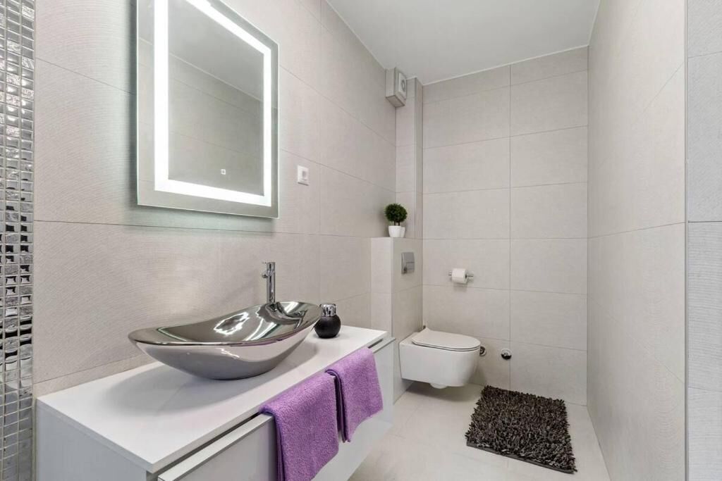 Villa THREE UNITS 27571-A3