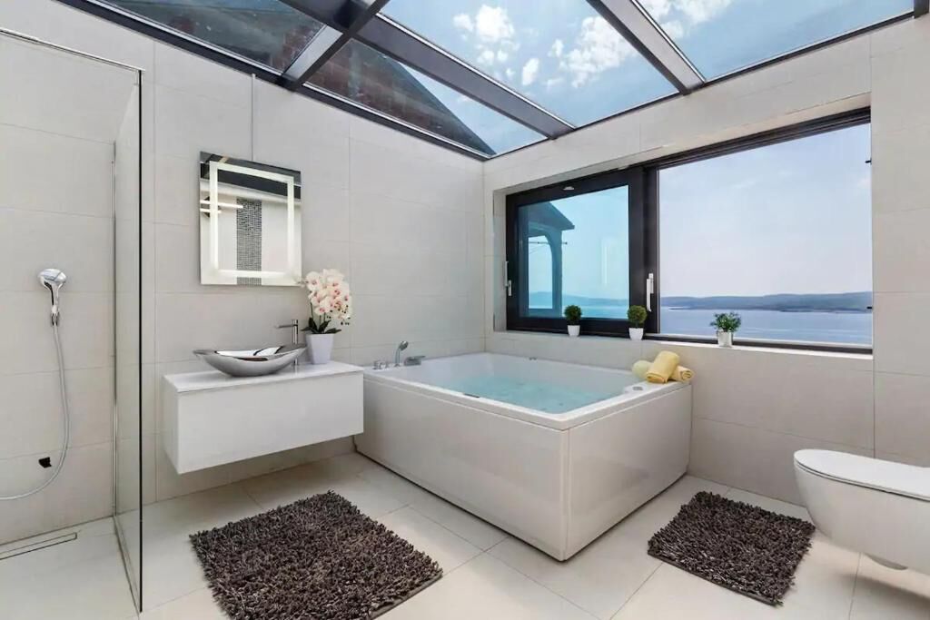 Villa THREE UNITS 27571-A3