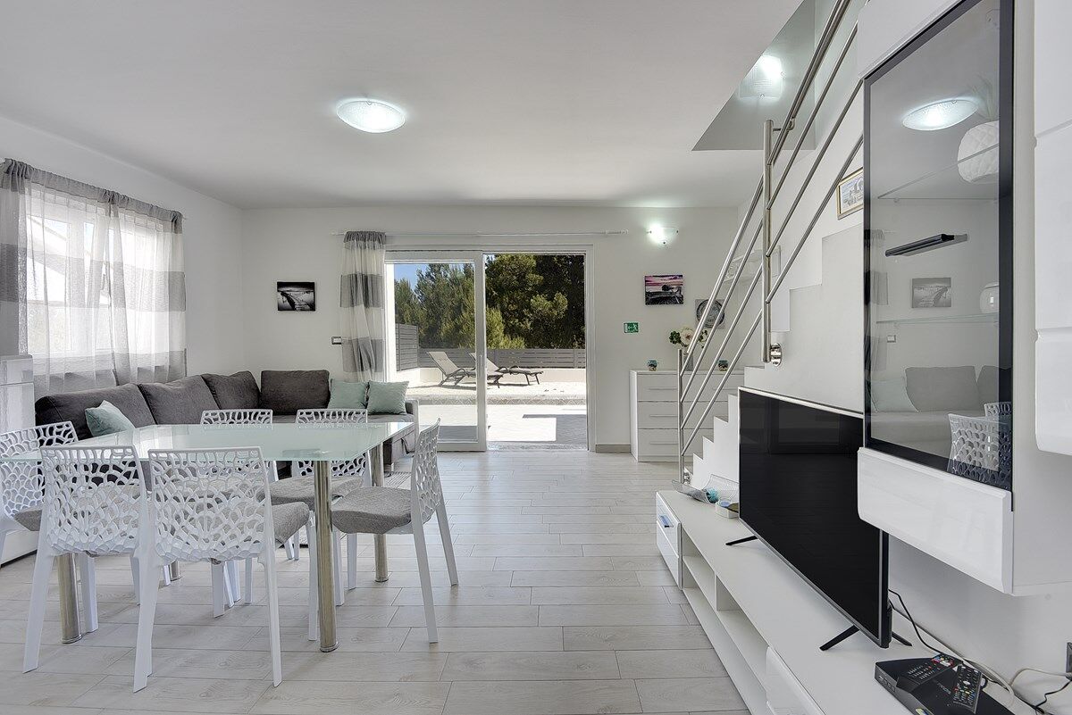 Villa Residence Oli A 74208-K1