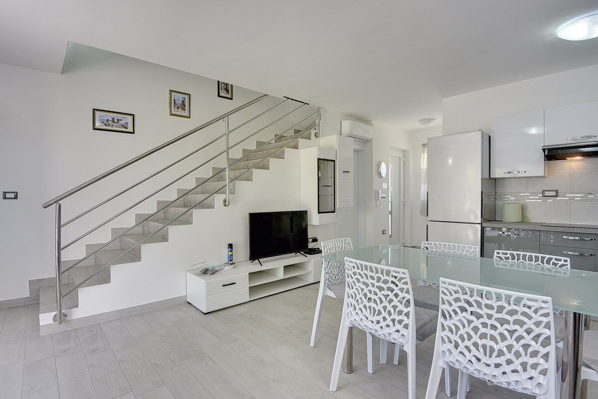 Villa Residence Oli A 74208-K1