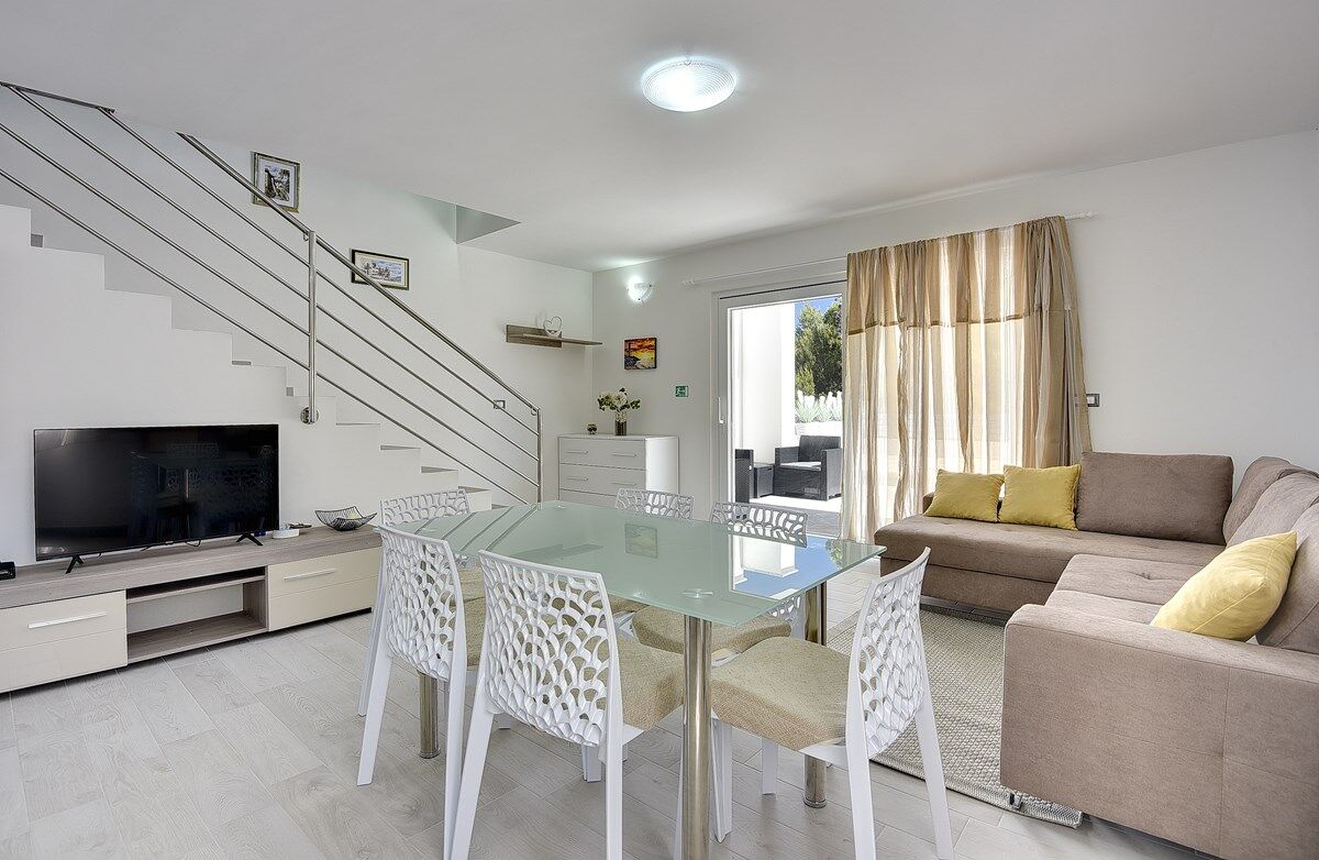 Villa Residence Oli B 74209-K1