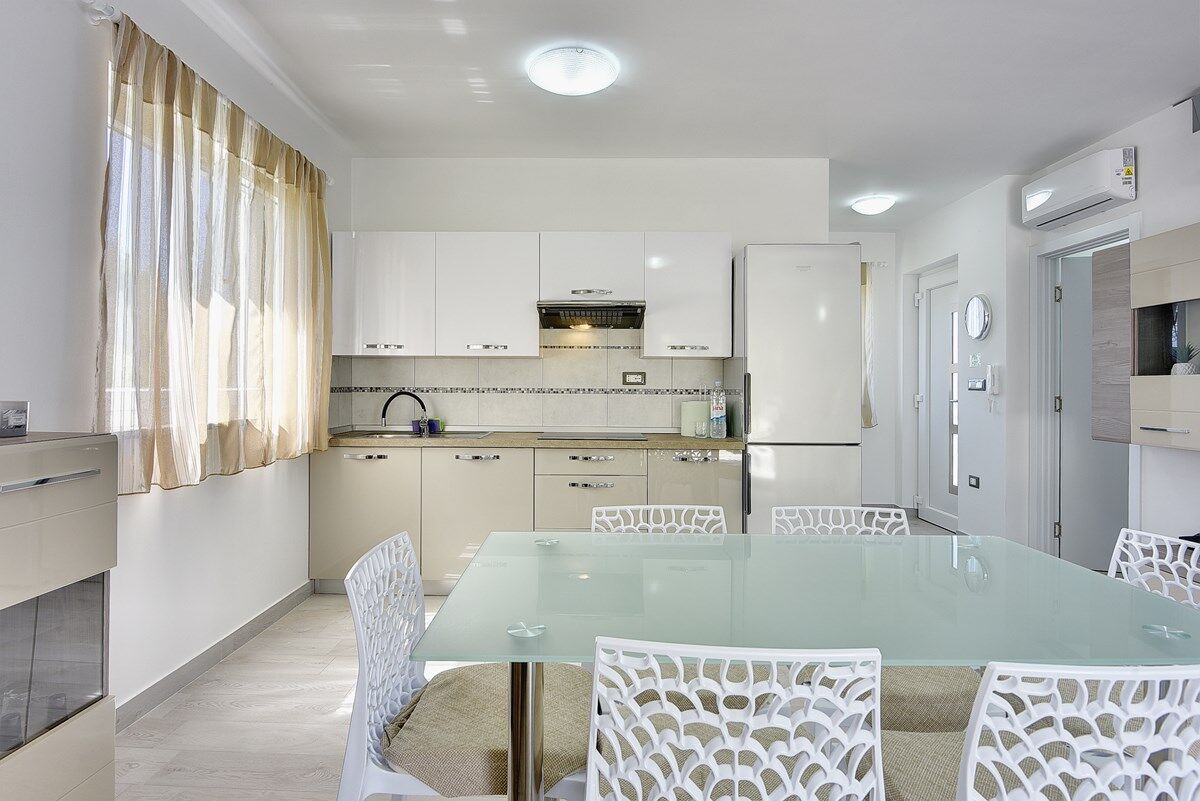 Villa Residence Oli B 74209-K1