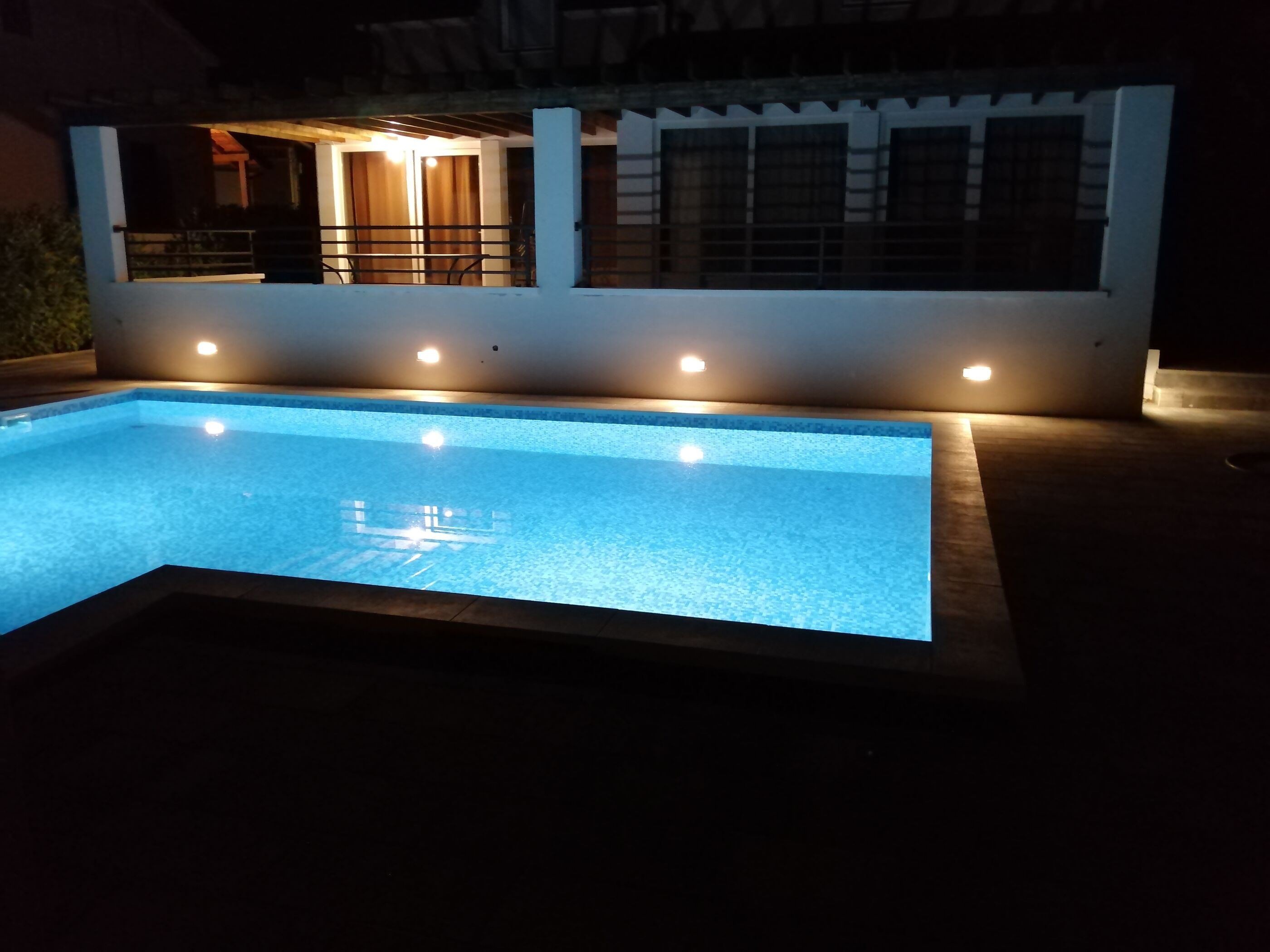 Apartments Luka i Toni 82281-A1