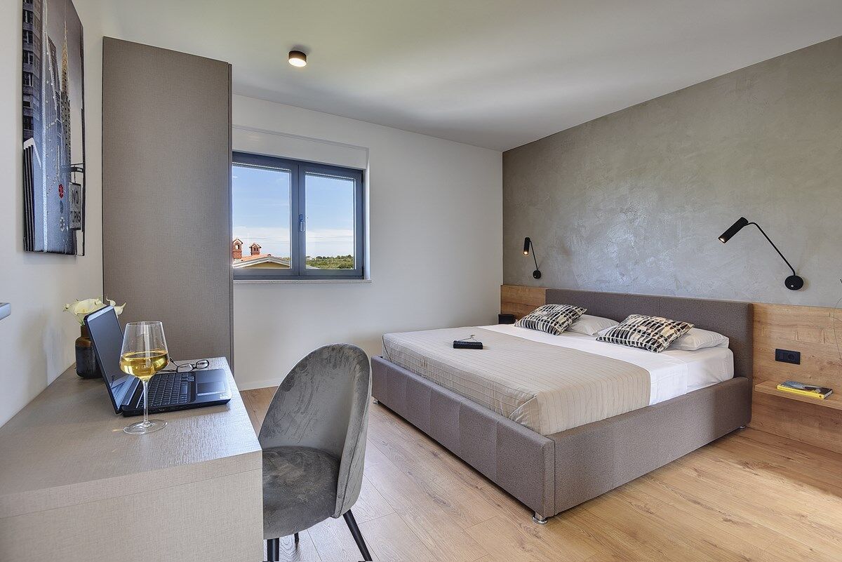 Villa Joy 74213-K1