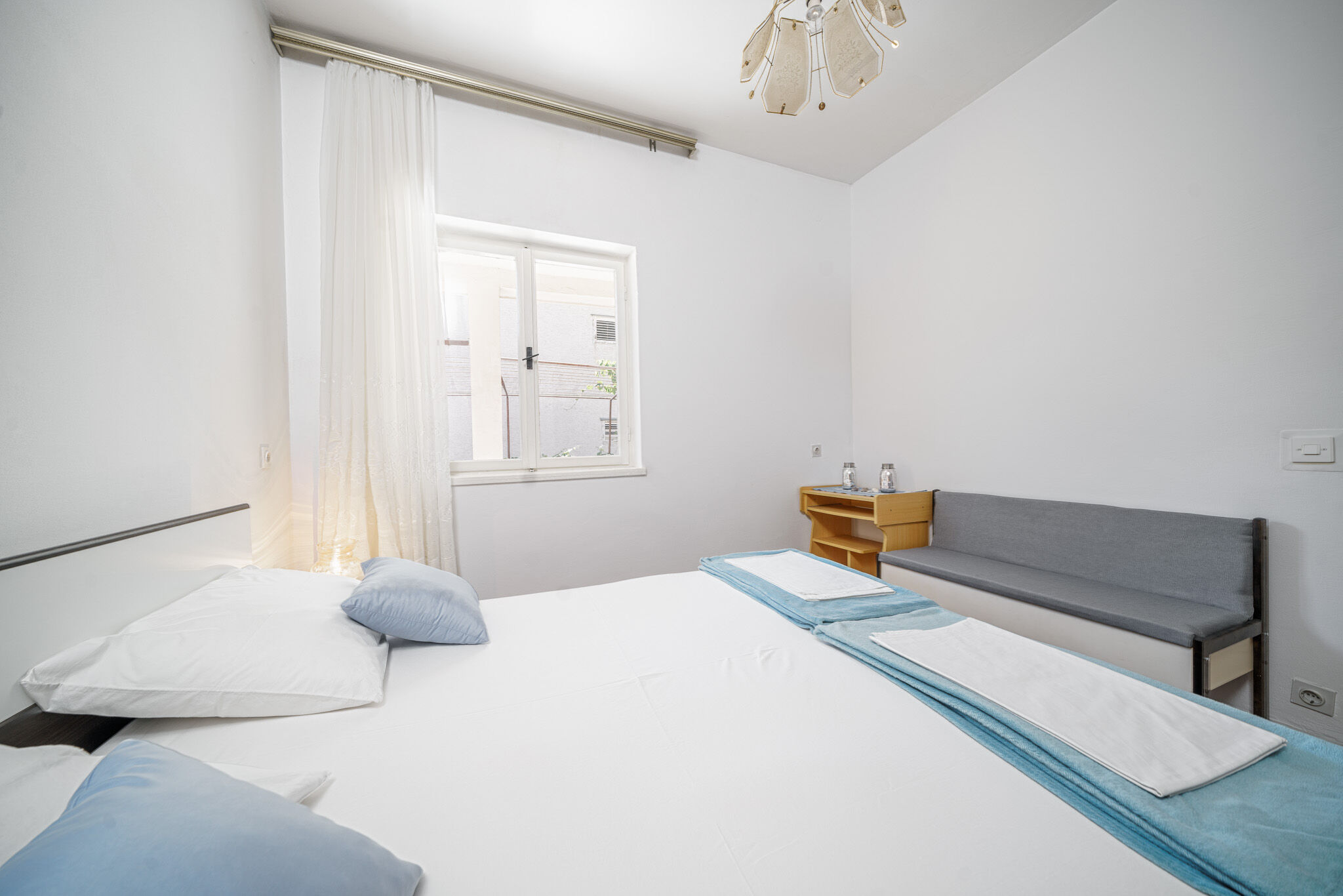 Apartments Ivka 82101-A1
