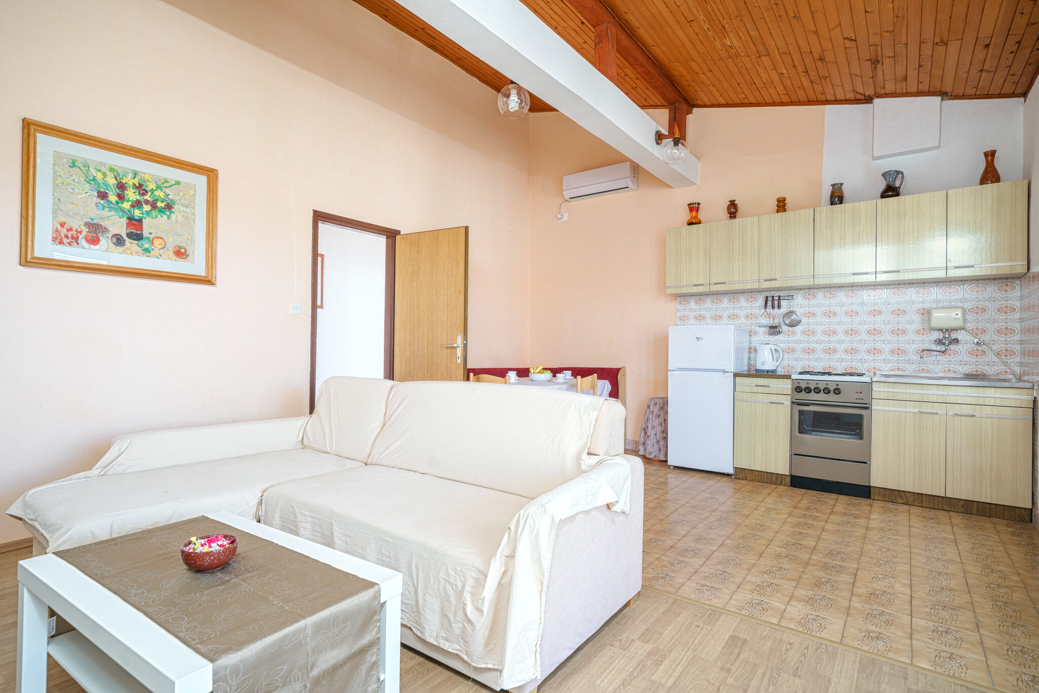 Apartments Ivka 82101-A3