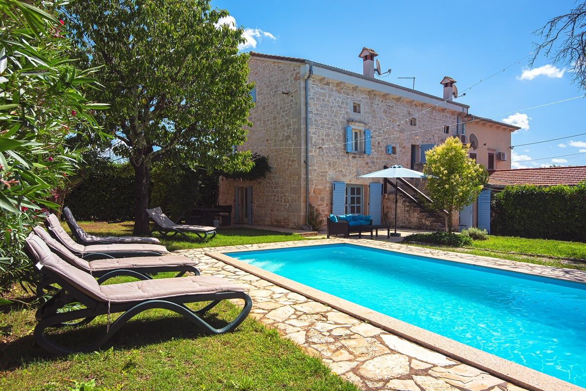 Villa Sherpa 74136-K1