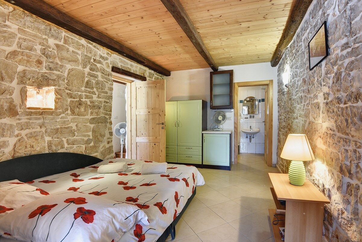 Villa Sherpa 74136-K1