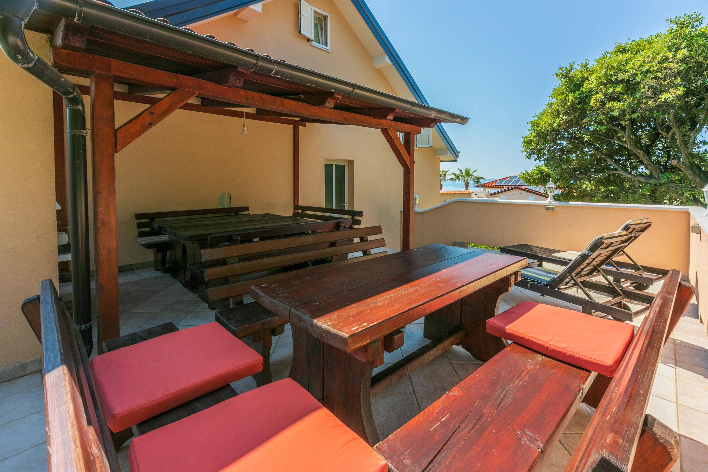 Photo of Apartments Ljiljana