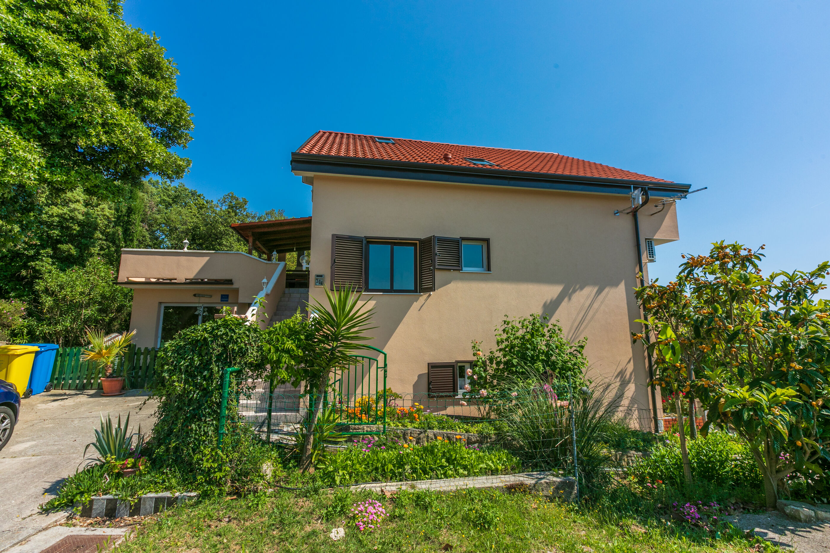 Apartments Ljiljana 65671-A3
