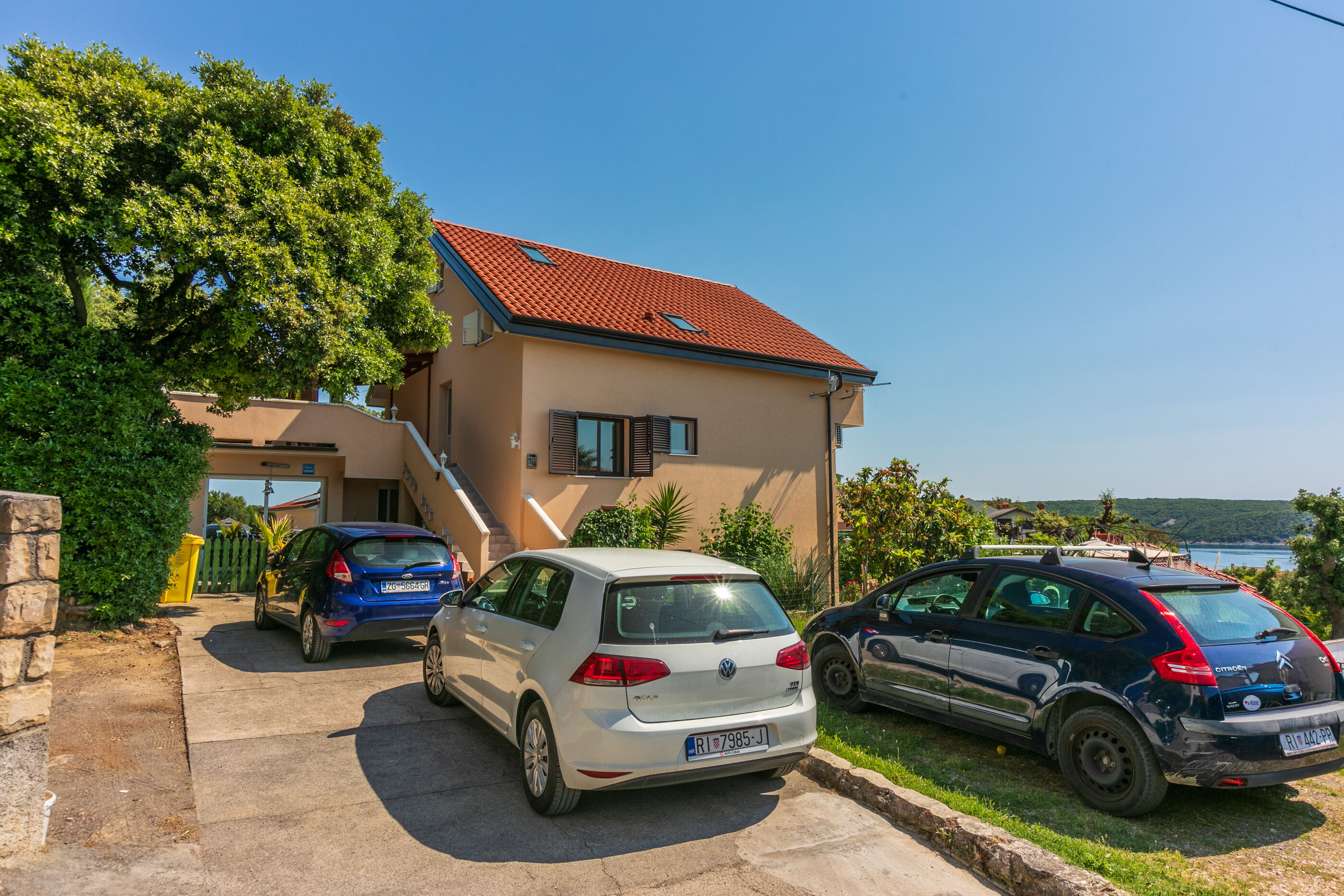 Apartments Ljiljana 65671-A3