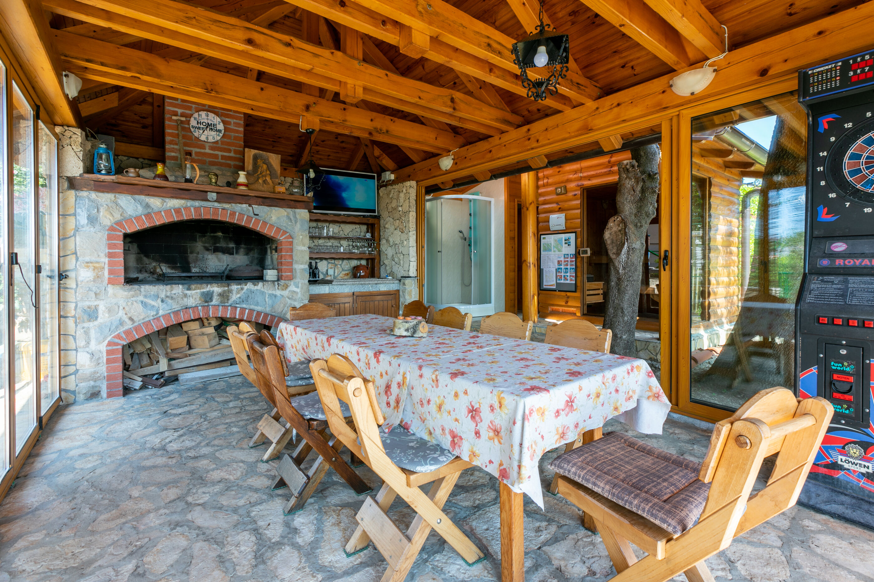 Photo of Apartments Ljiljana