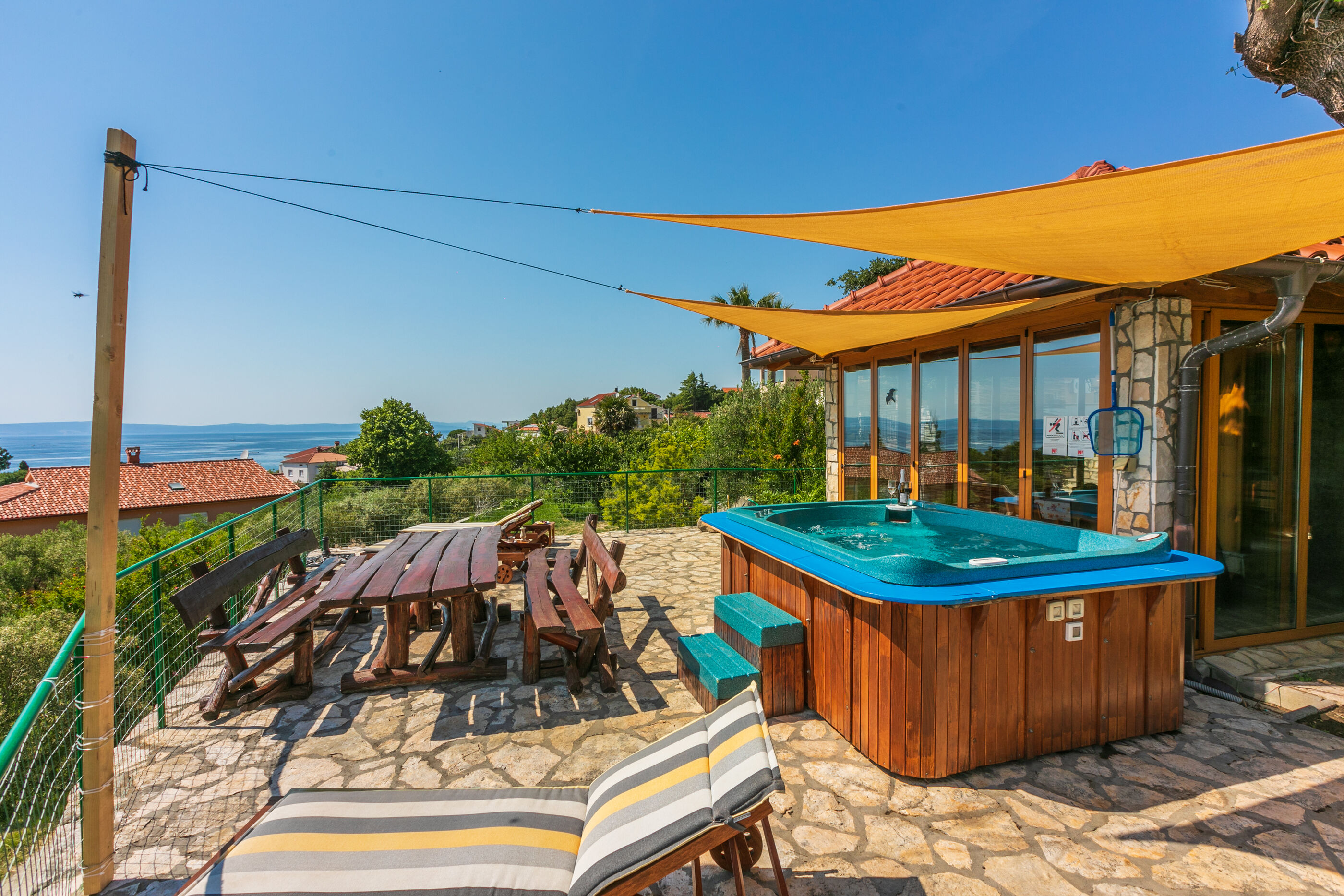 Photo of Apartments Ljiljana