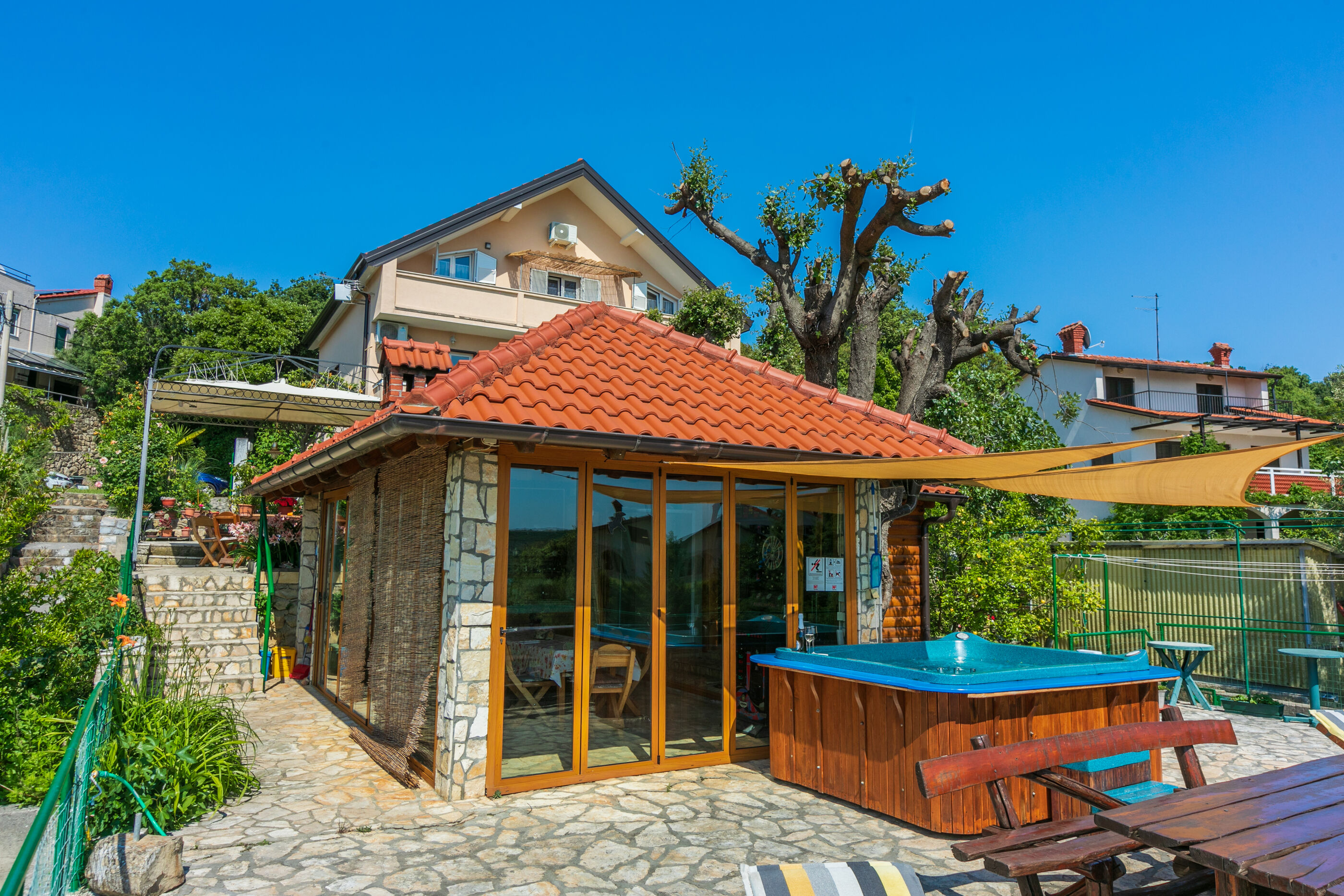 Apartments Ljiljana 65671-A3