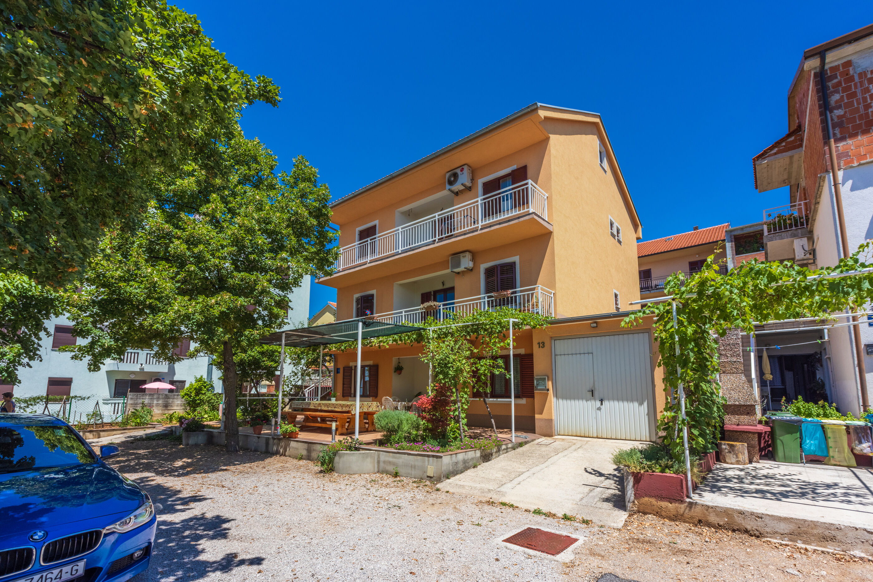 Apartments LILIN 62705-A1