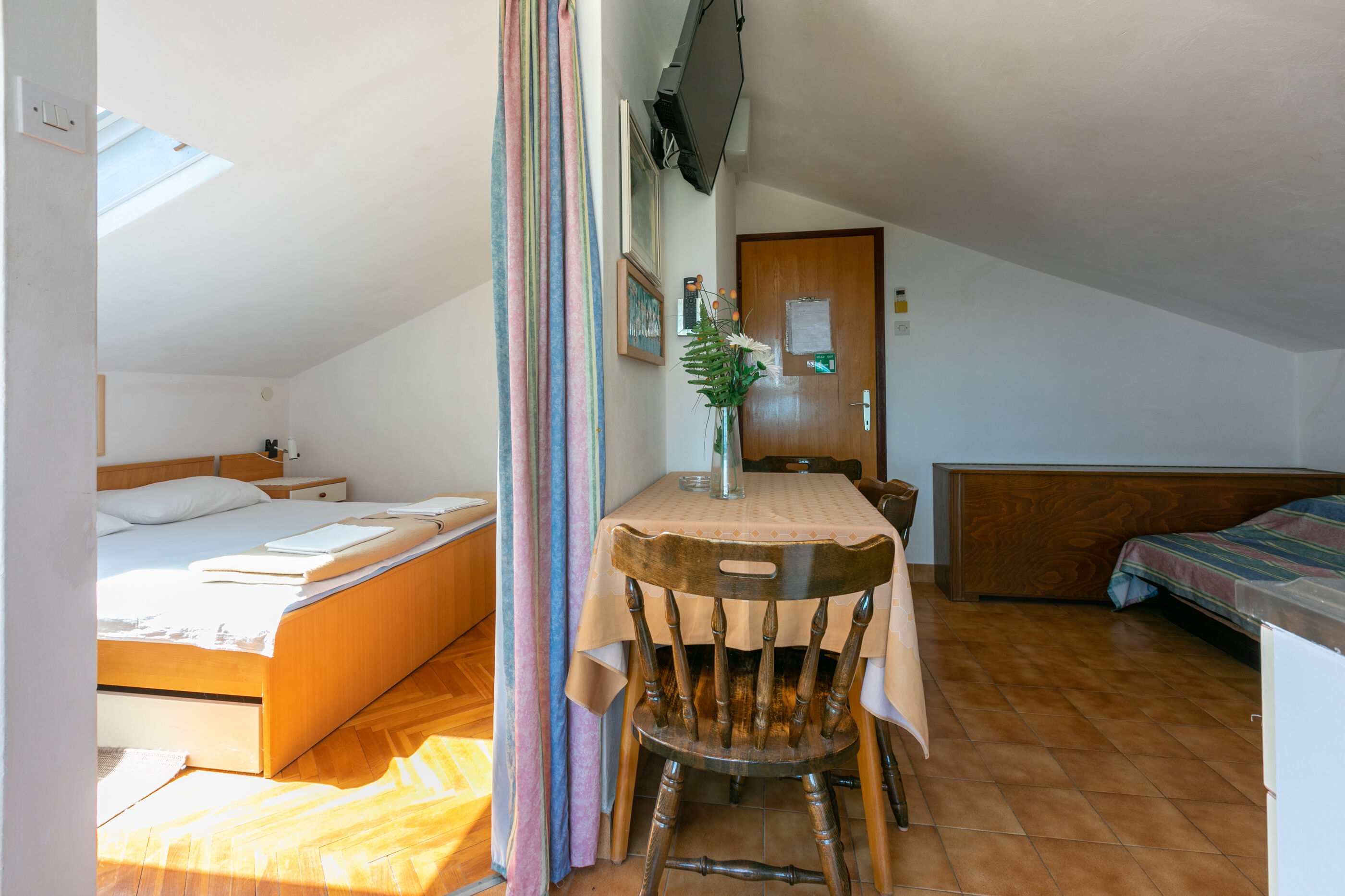 Apartments Rozaria 66691-A8