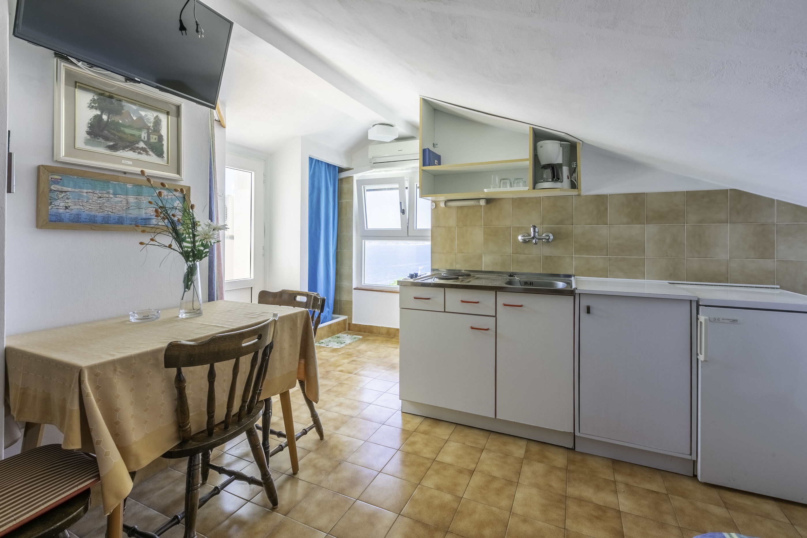 Apartments Rozaria 66691-A9
