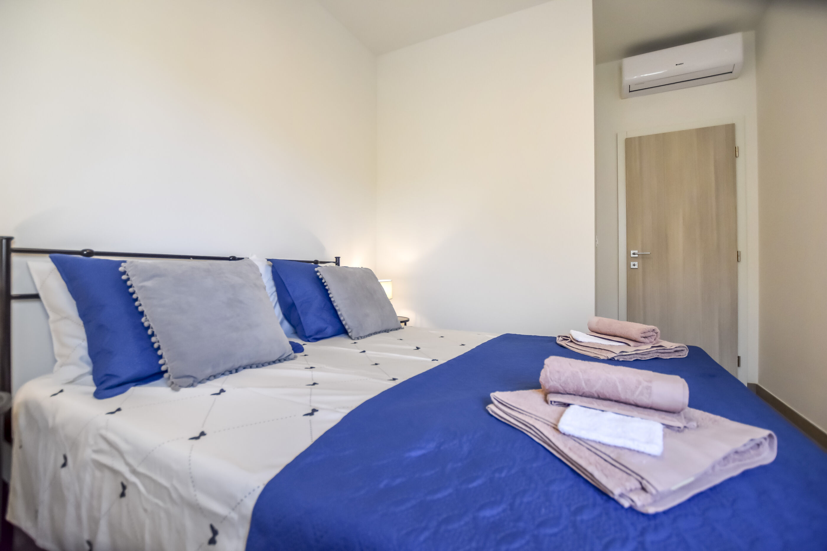 Apartments Zorica 41006-A3