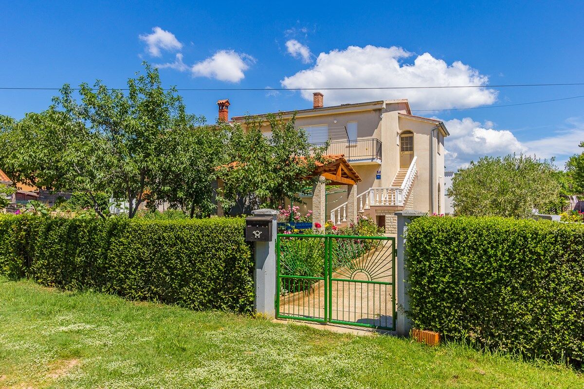 Casa Korpar 16056-A1