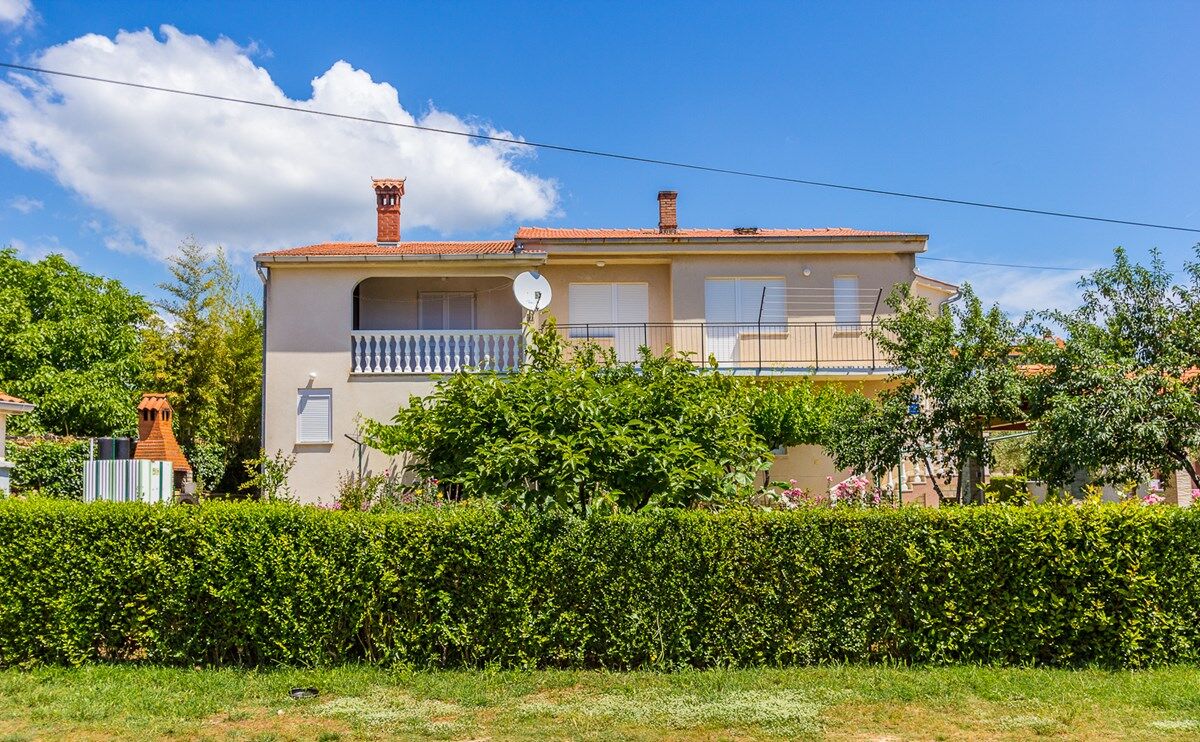 Casa Korpar 16056-A1