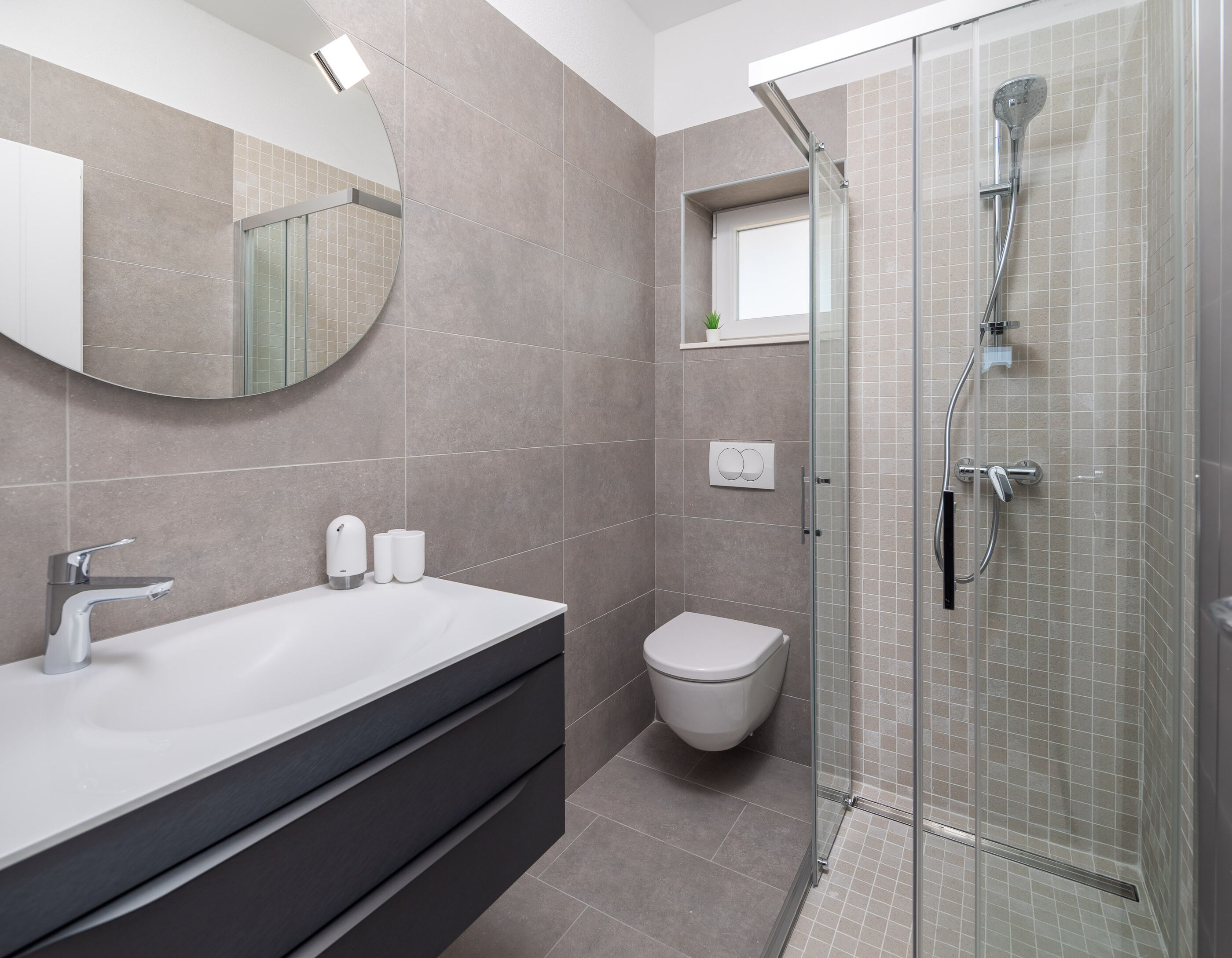 Villa Peregrine V7071-K1