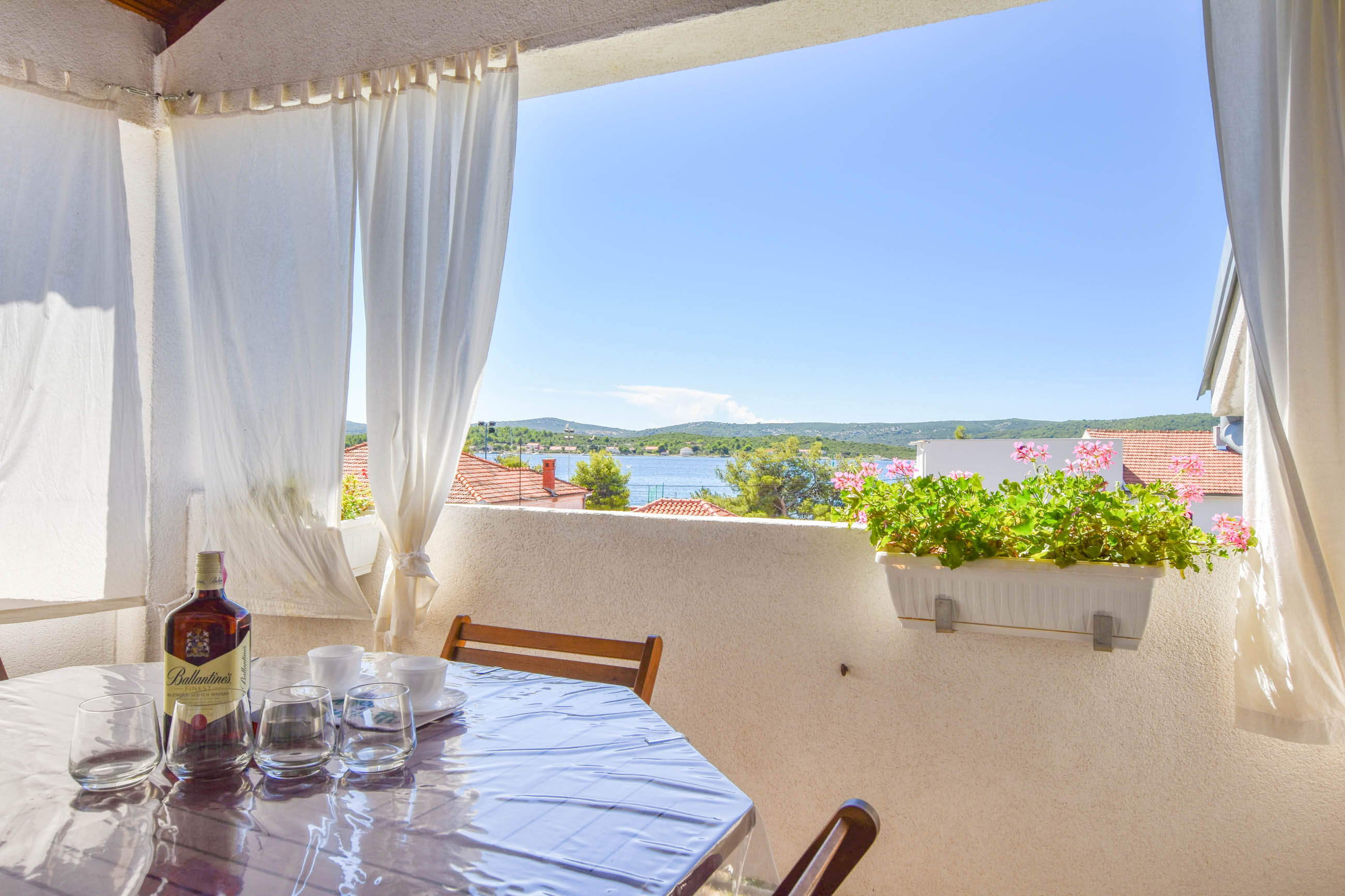 Apartments Josip 27001-A3