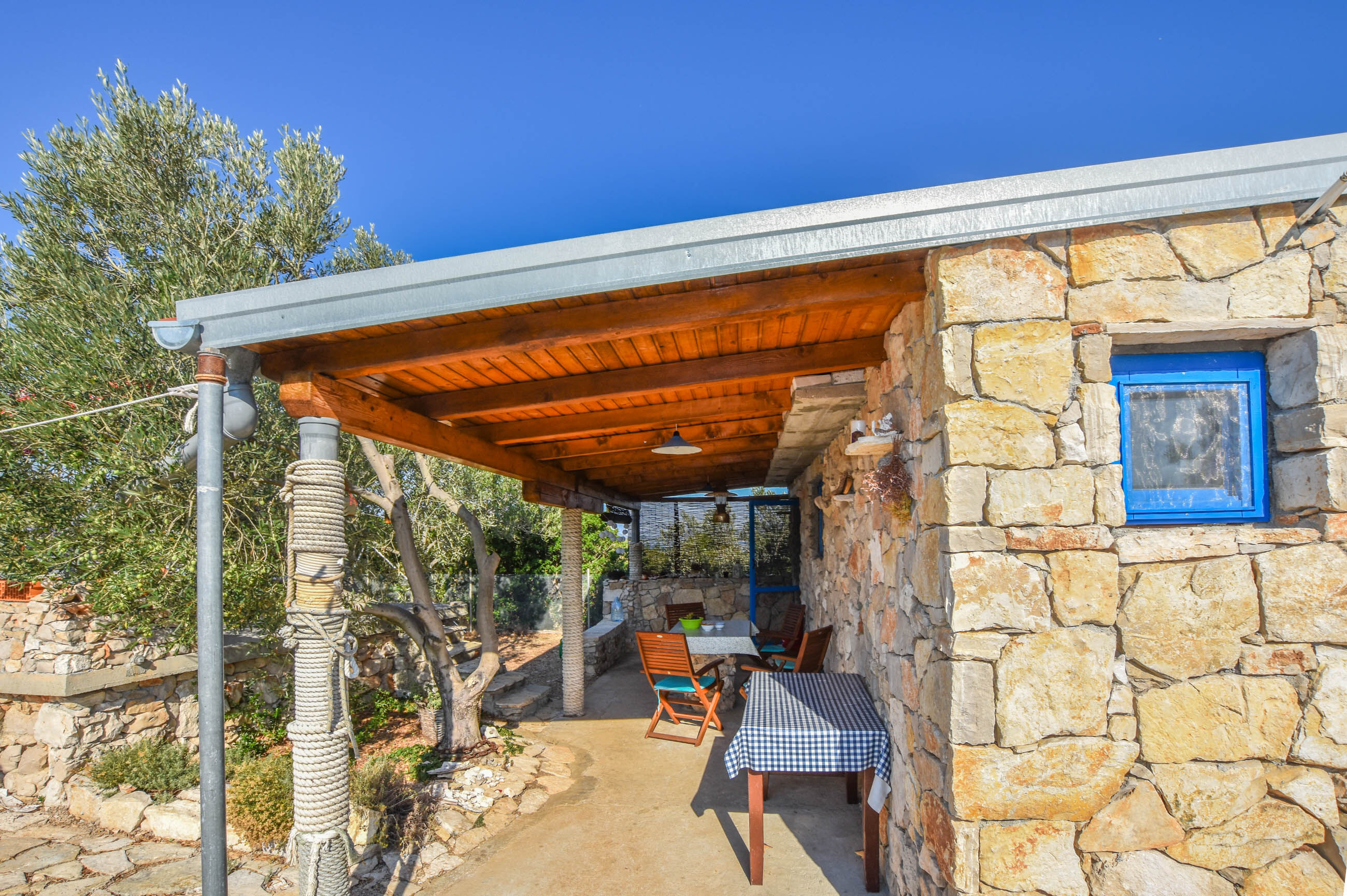 House Serenity 23731-K1