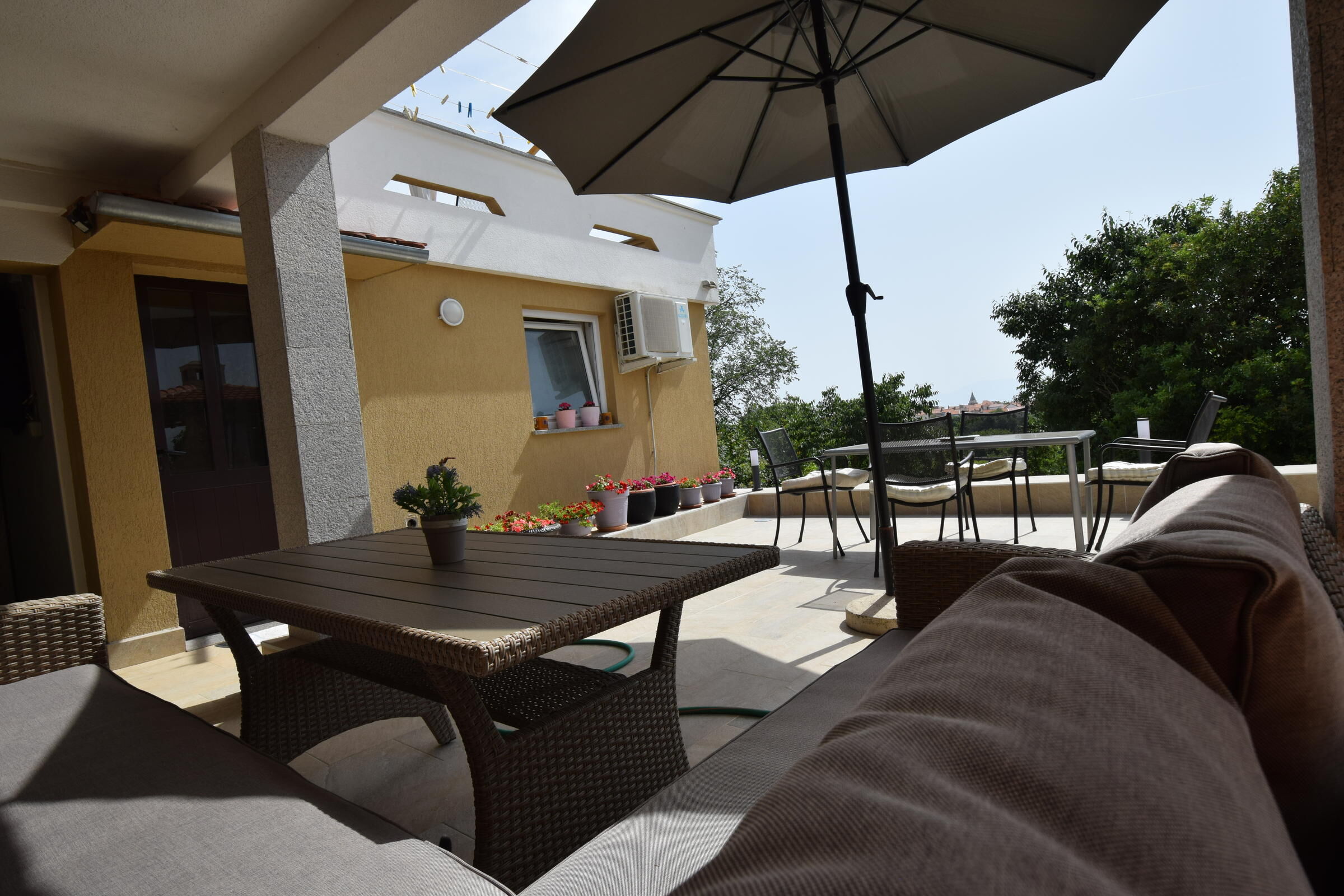 Apartments Zrinka 62024-A1