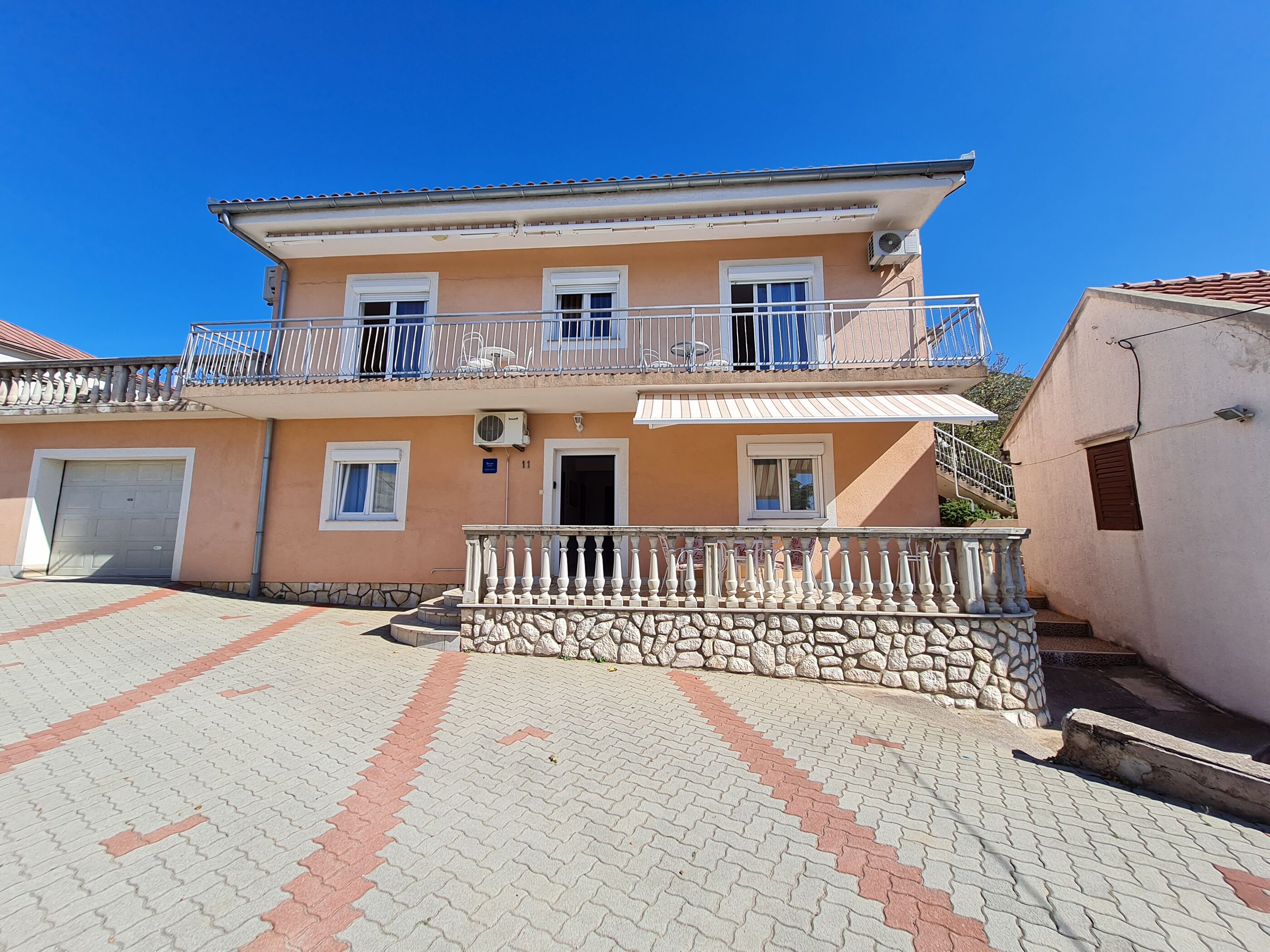 Apartments Vjenceslava A4