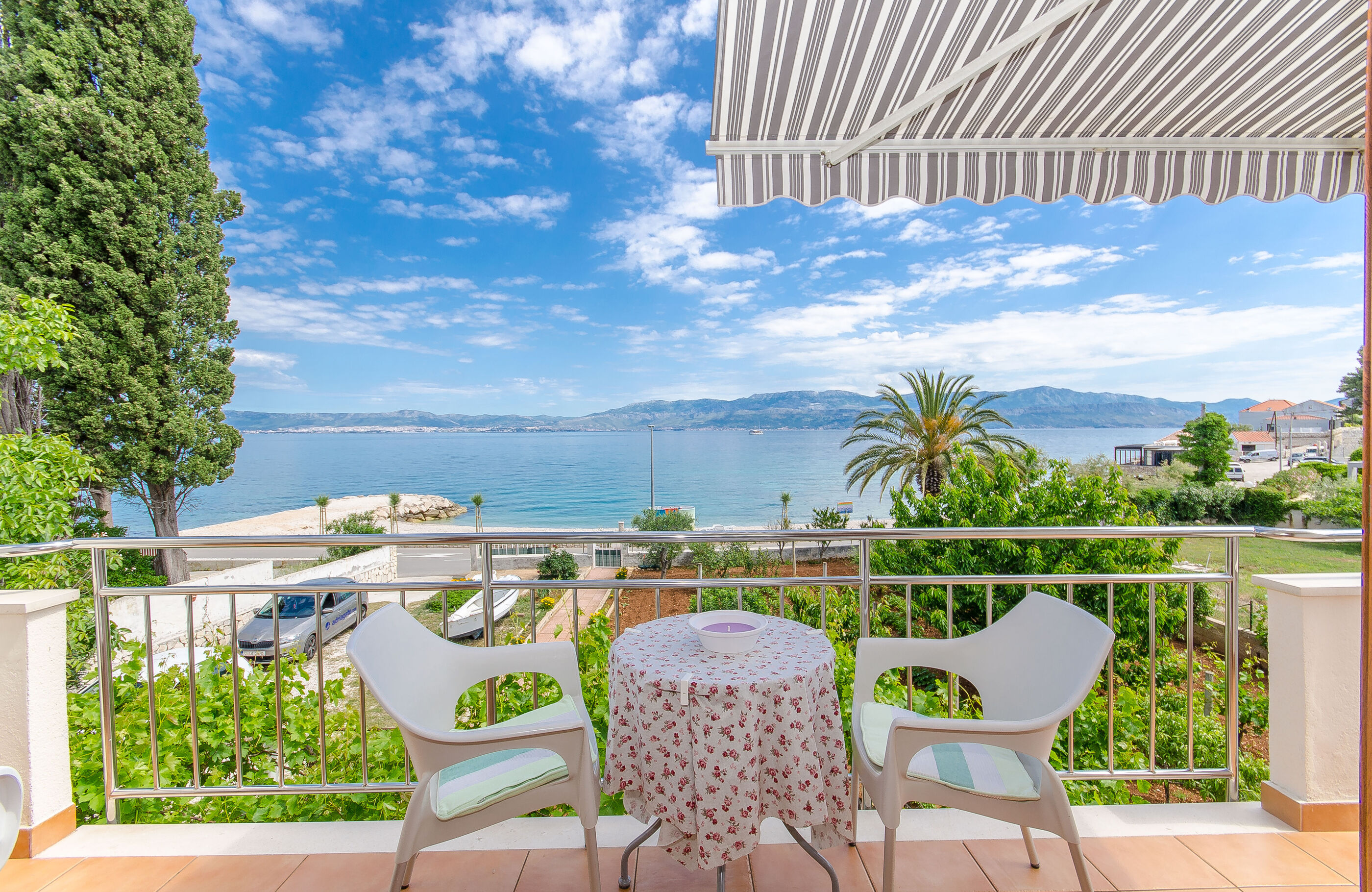 Apartments Jerko 34931-A1