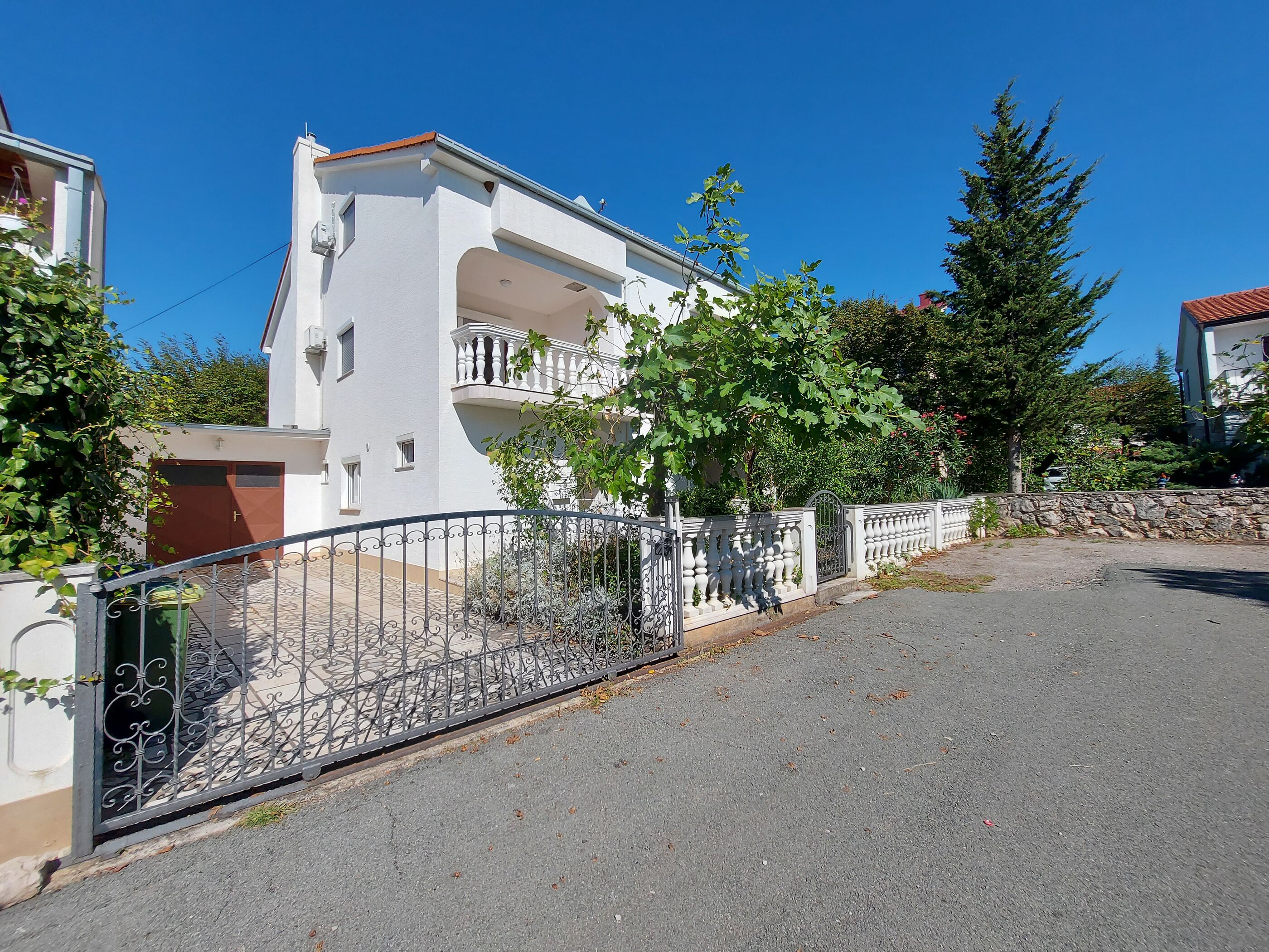 Apartments Franjo 80861-A4