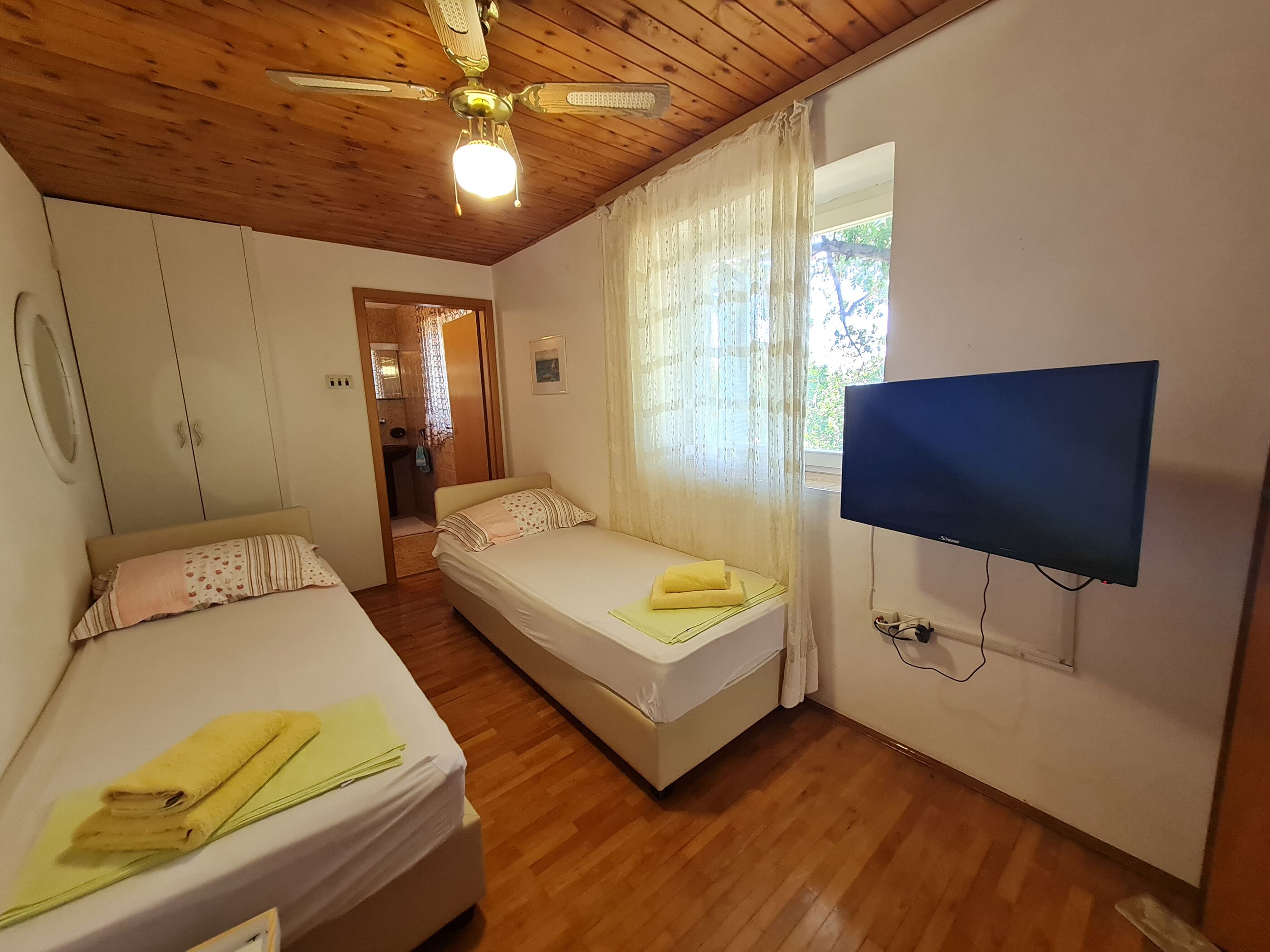 Apartments Ljubica 69231-A1