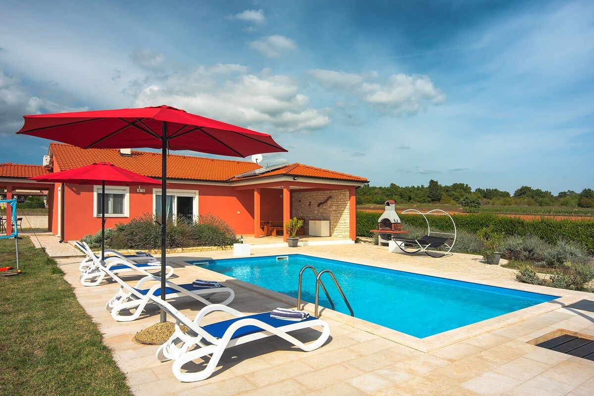 Villa Kata 73534-K1