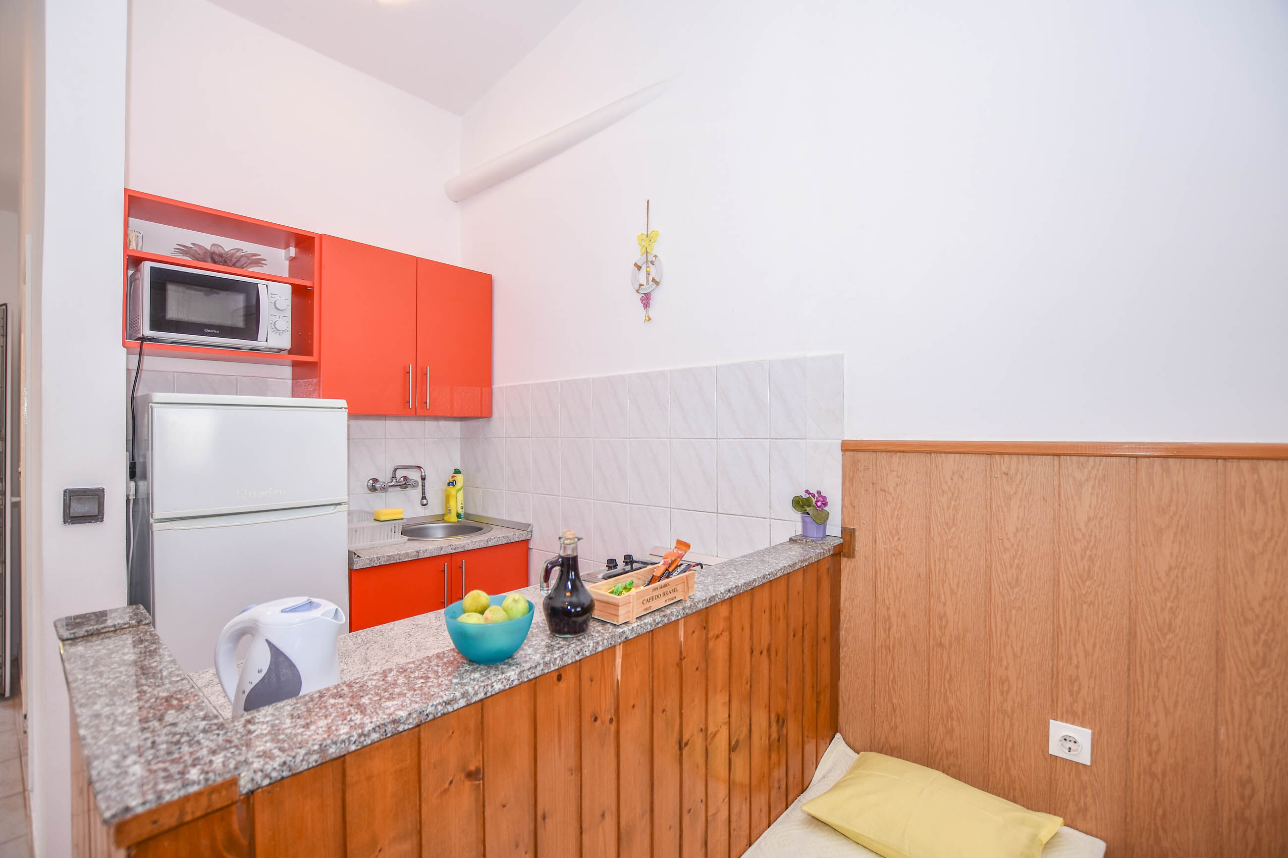 Apartments Clair 82791-A1