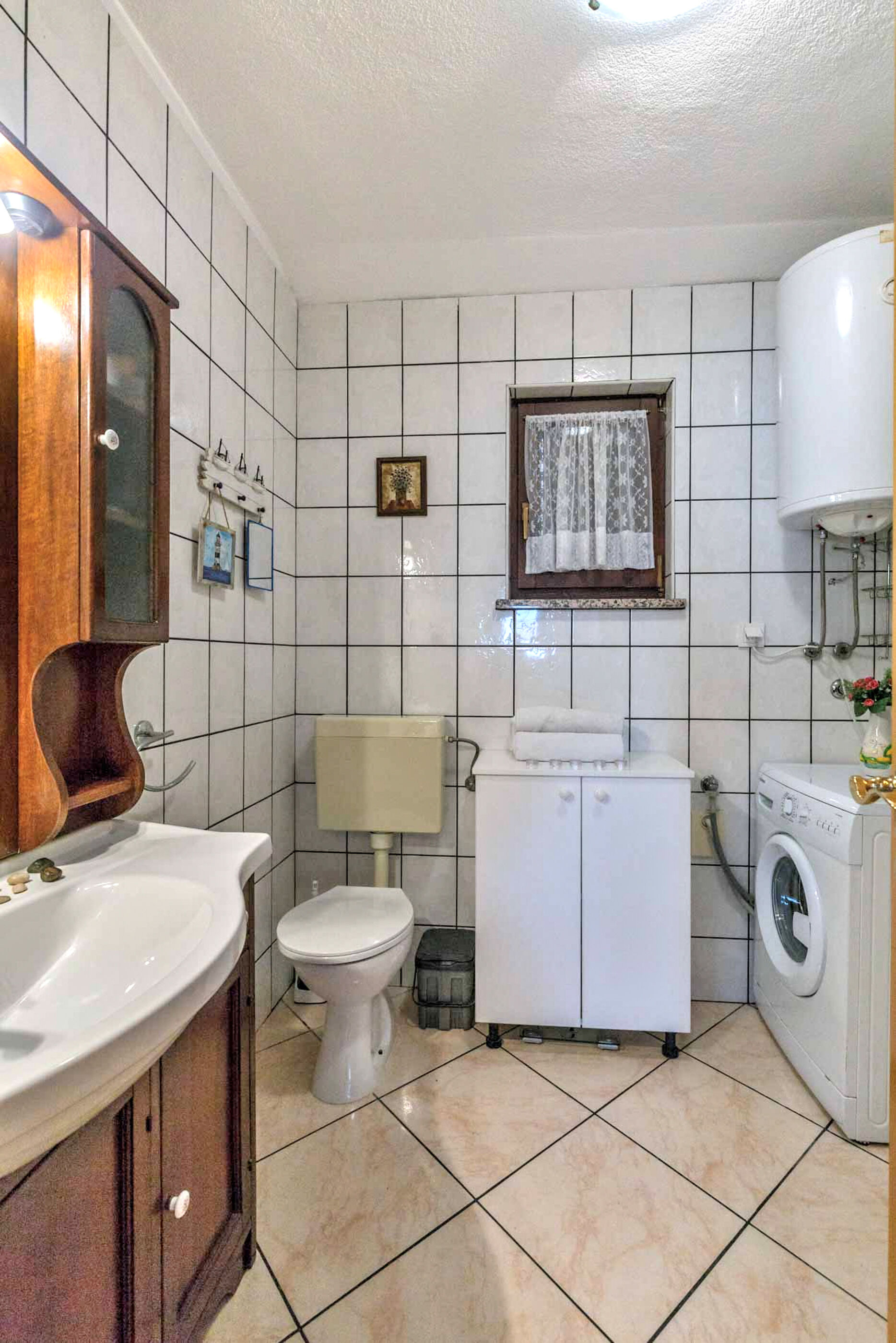 Apartment Diracca 81201-A1