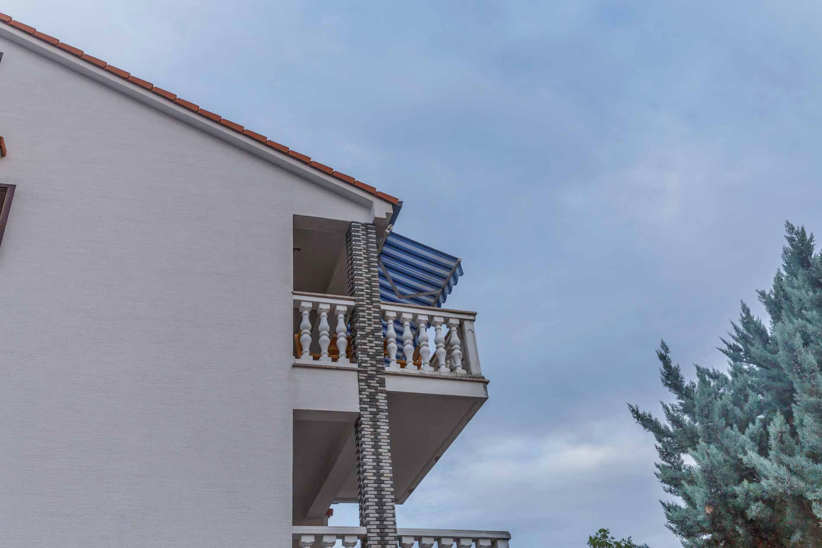 Apartment Diracca 81201-A1