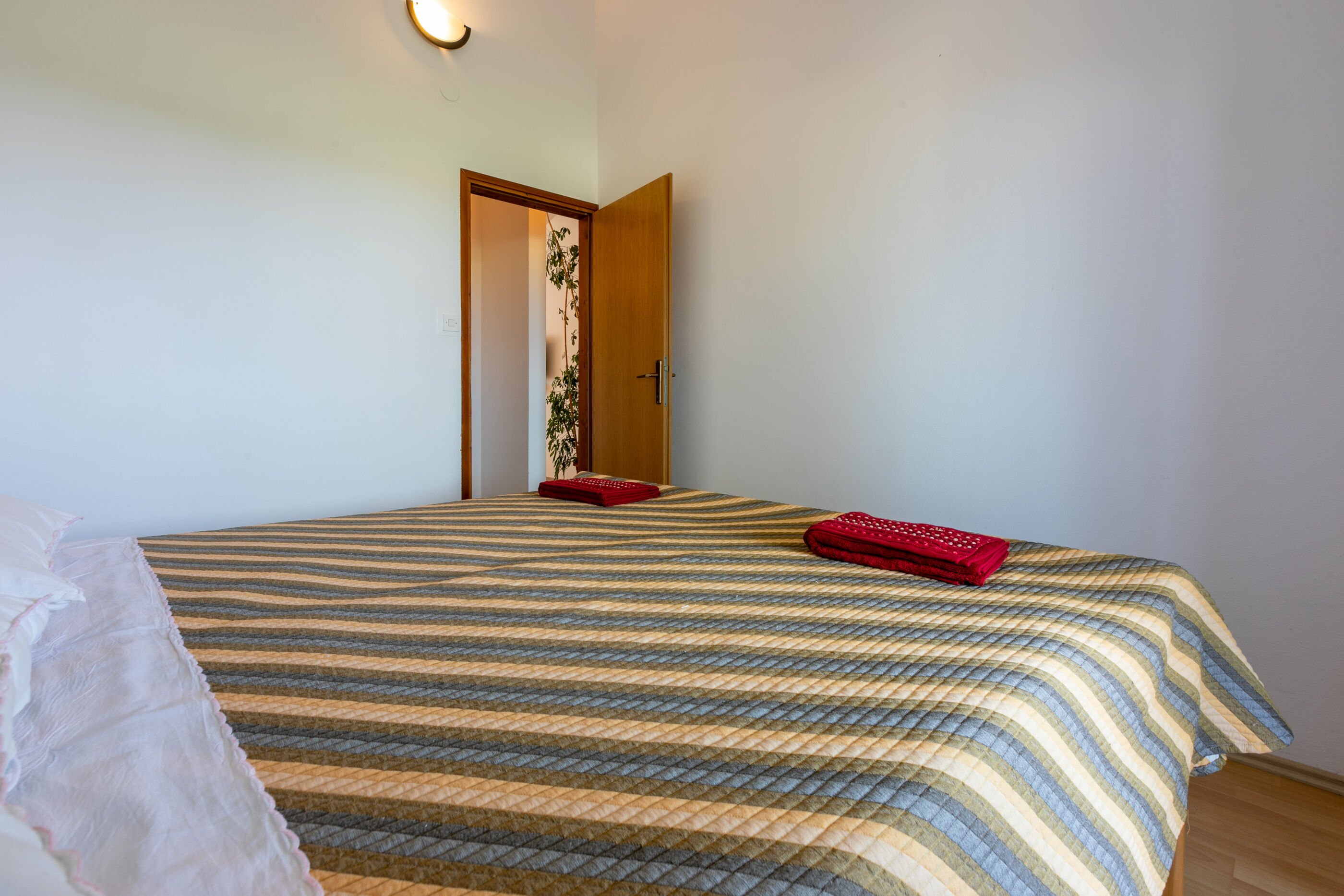 Apartments Pool 77131-A3