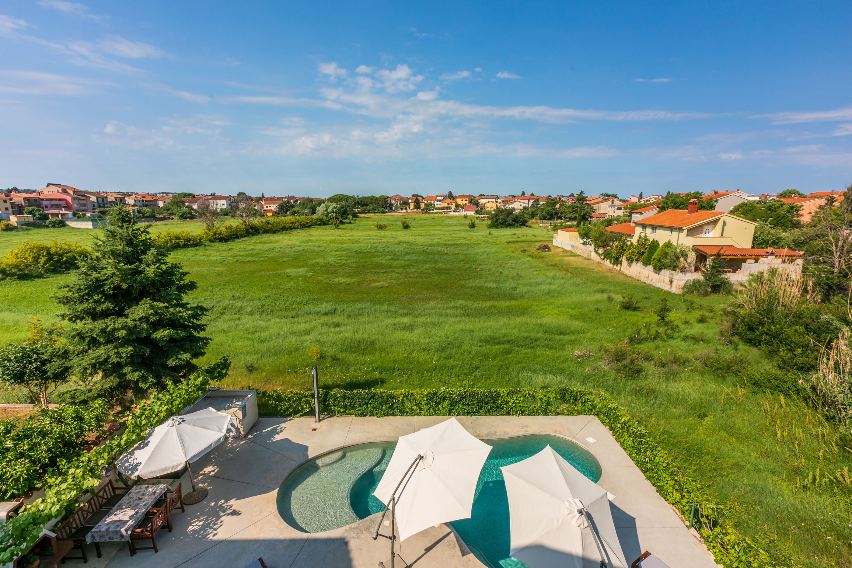 Apartments Pool 77131-A3