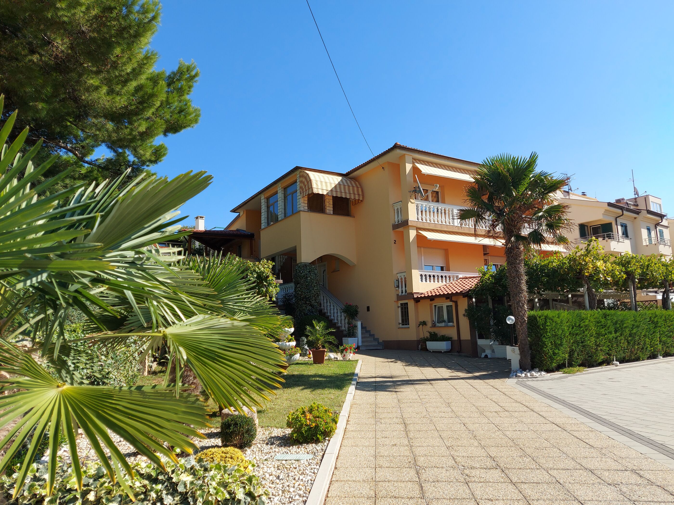 Apartments and Room Boris A1