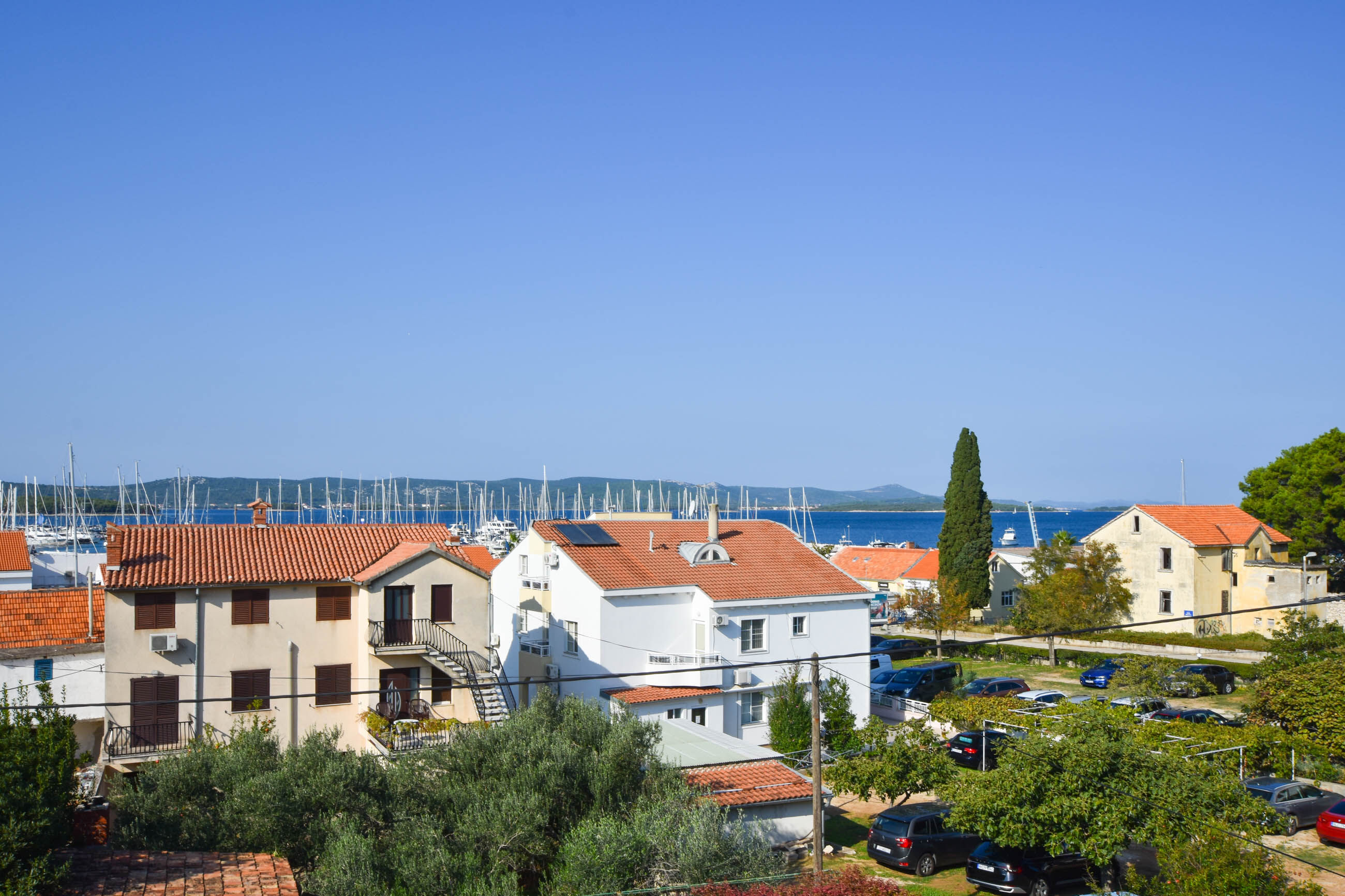 Apartments Grapevines 14656-A2