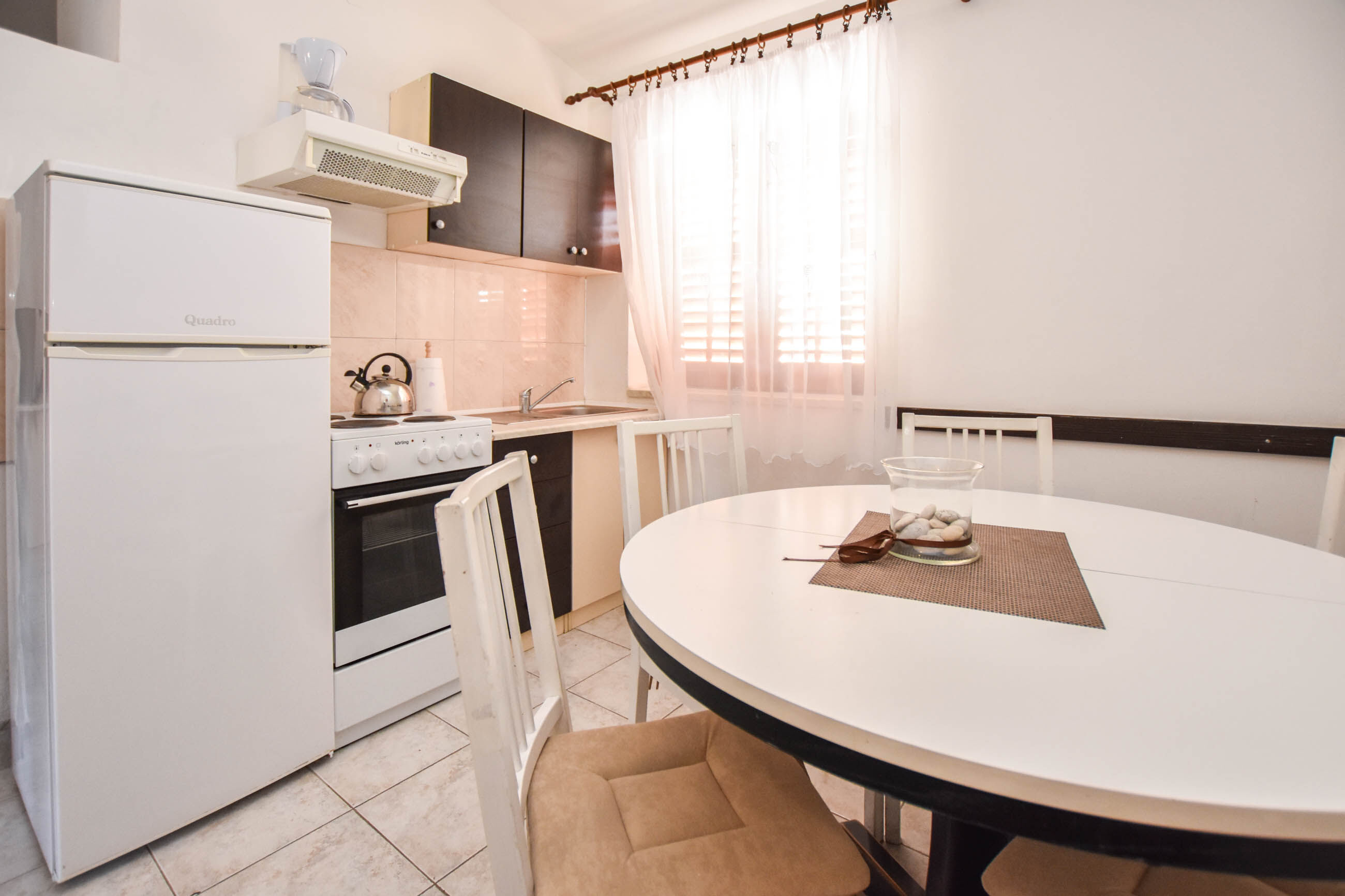 Apartments Grapevines 14656-A2